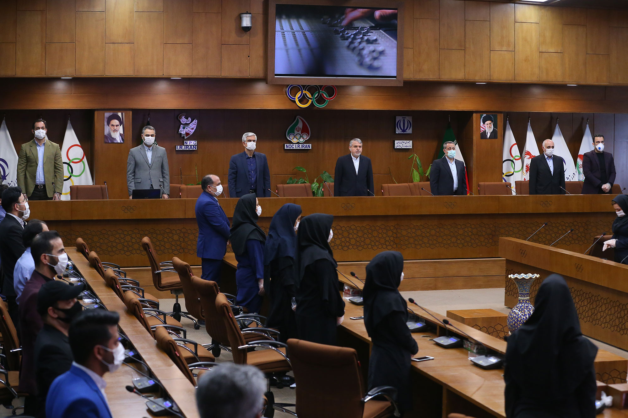 نشست صمیمی ریاست کمیته ملی المپیک با همکاران 1