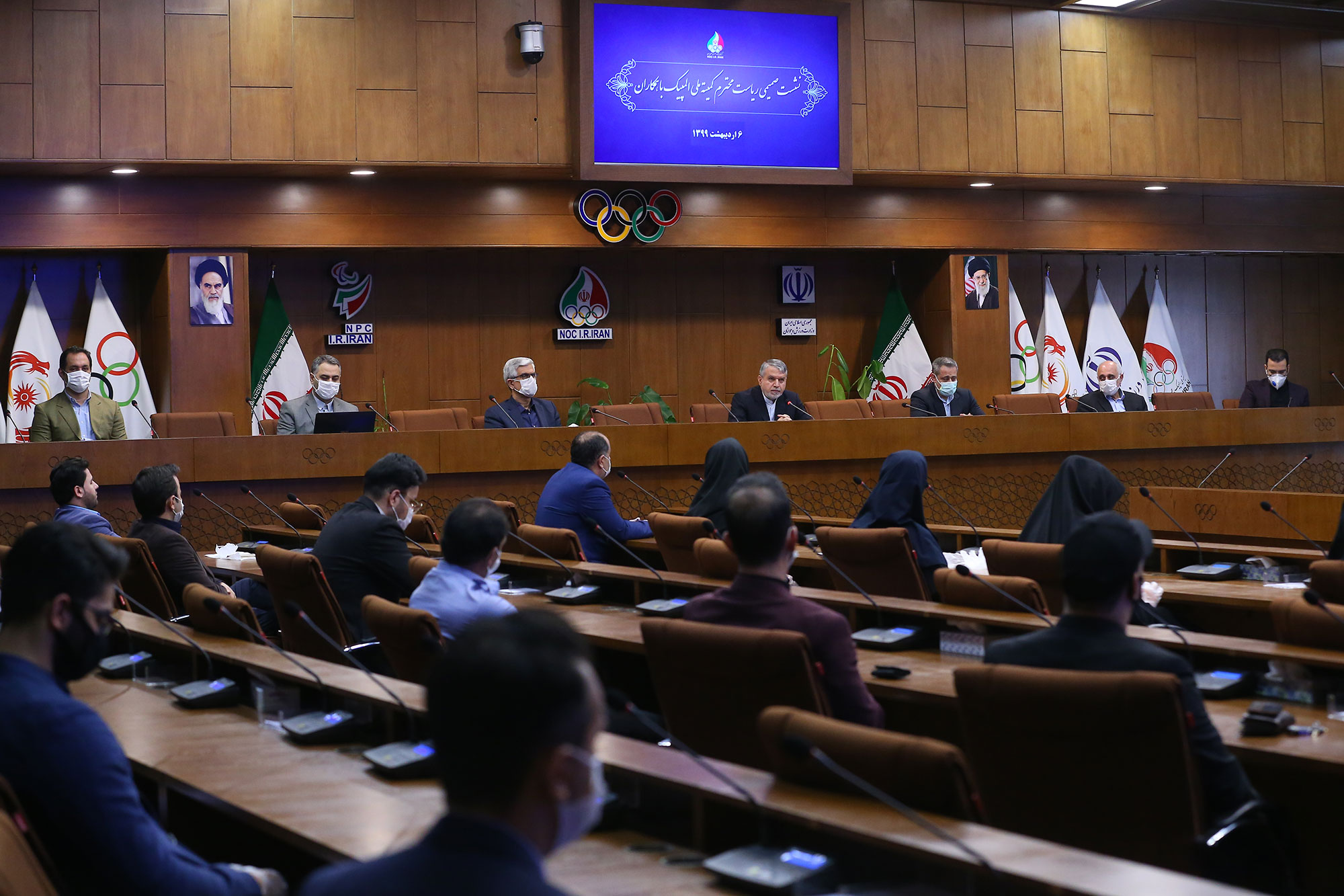 نشست صمیمی ریاست کمیته ملی المپیک با همکاران 7