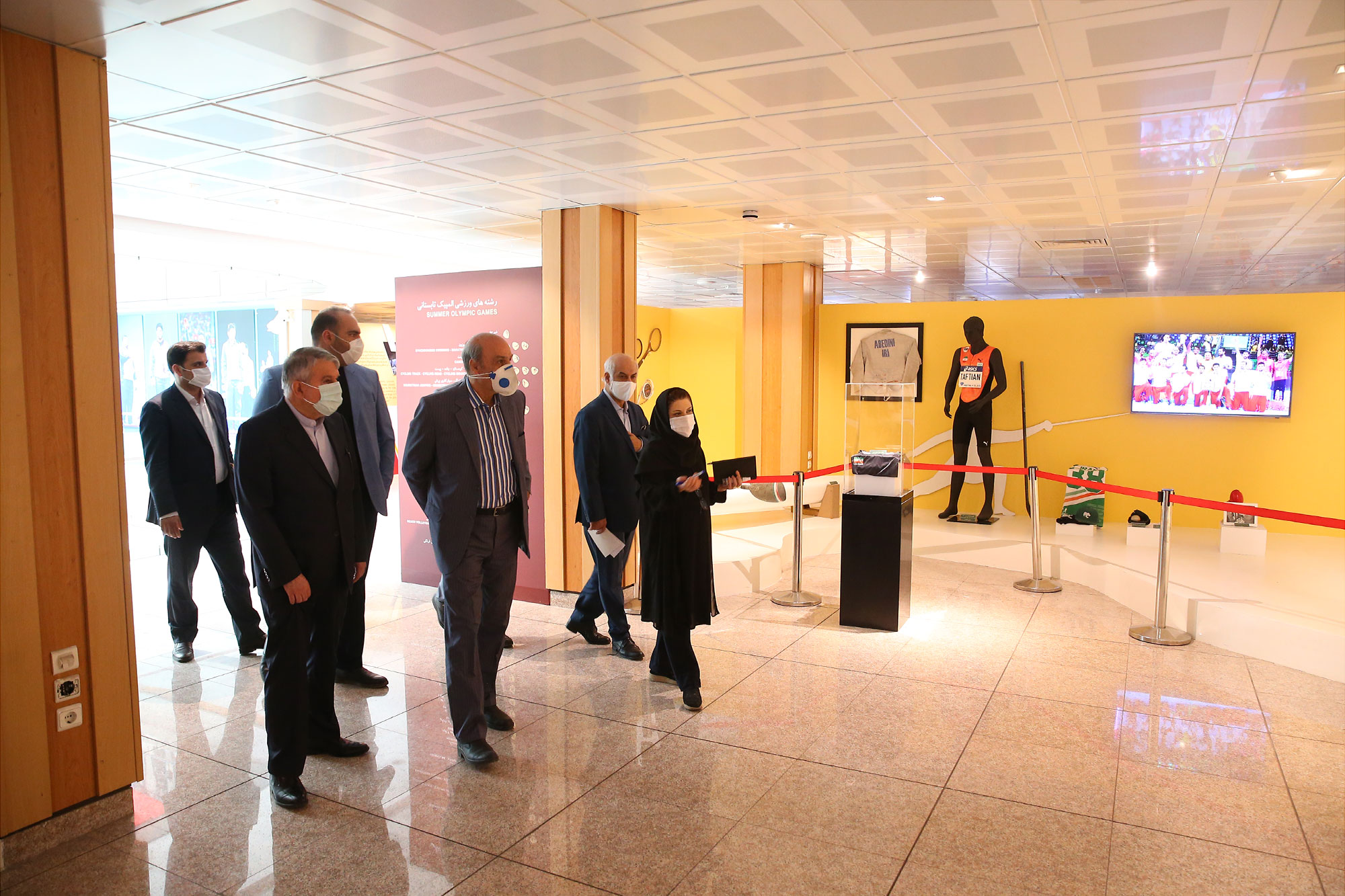 بازدید دکتر گودرزی وزیر اسبق ورزش و جوانان از موزه ملی ورزش، المپیک و پارالمپیک 2