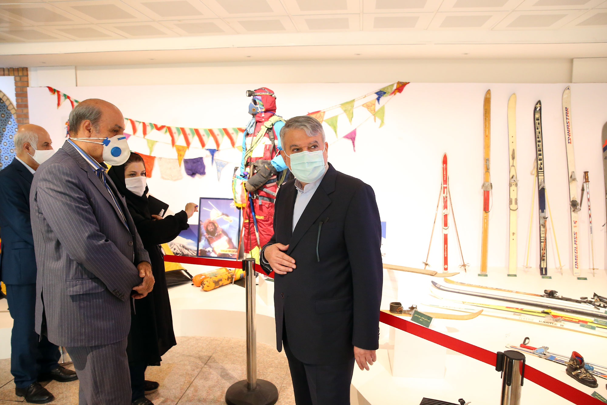 بازدید دکتر گودرزی وزیر اسبق ورزش و جوانان از موزه ملی ورزش، المپیک و پارالمپیک 5