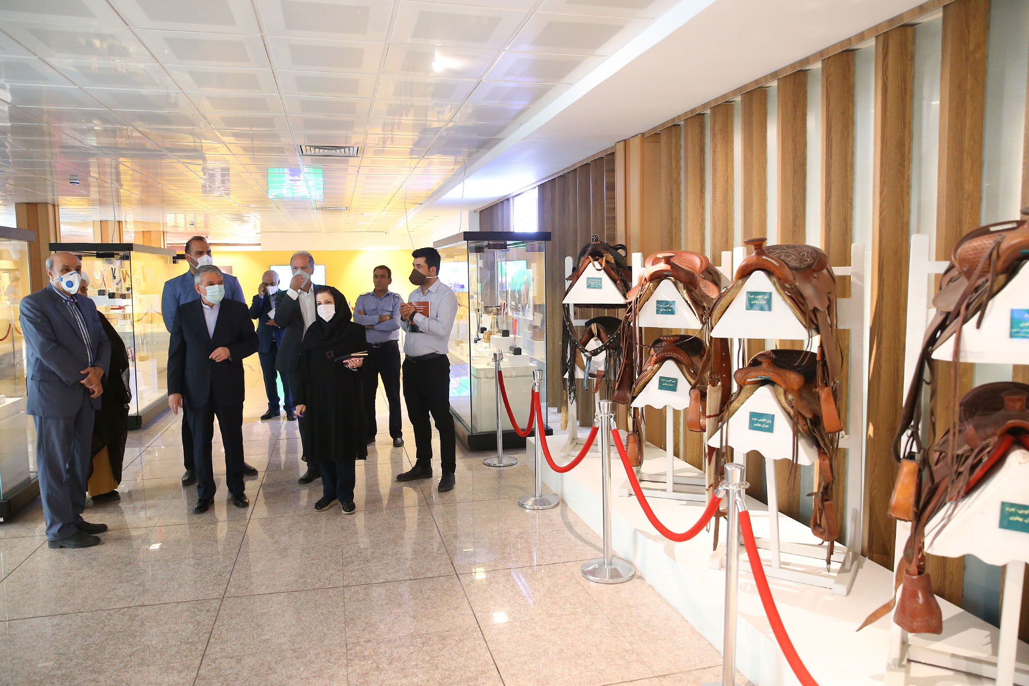 بازدید دکتر گودرزی وزیر اسبق ورزش و جوانان از موزه ملی ورزش، المپیک و پارالمپیک 10