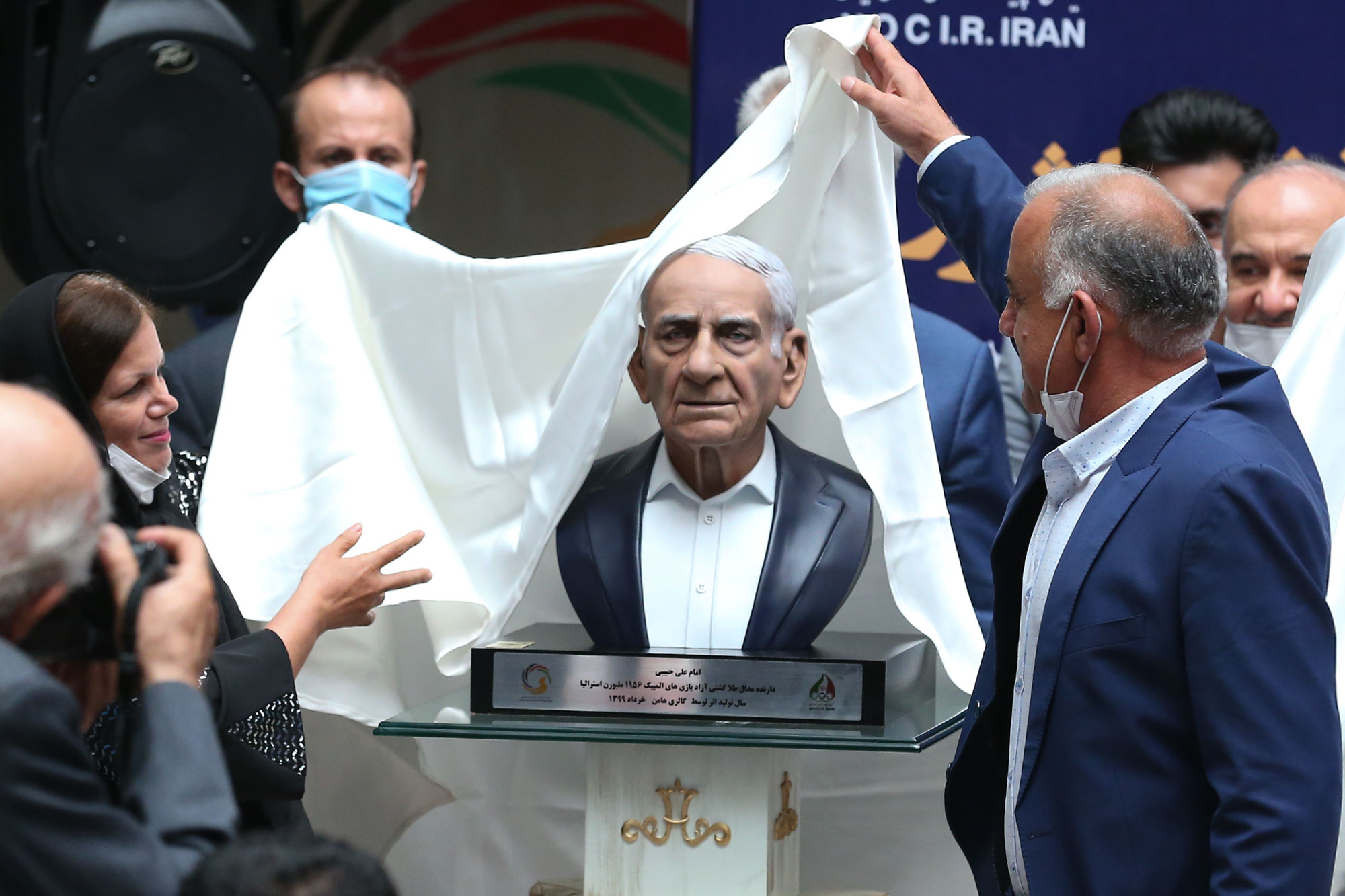 آیین افتتاح تالار مشاهیر ورزش ایران و رونمایی از تندیس قهرمانان ورزش کشور 29