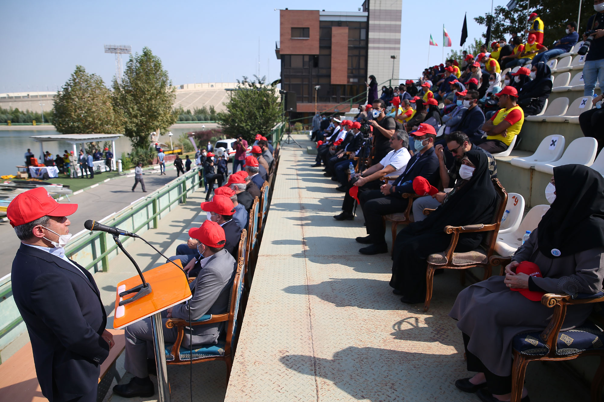 مراسم پاکسازی دریاچه آزادی 7