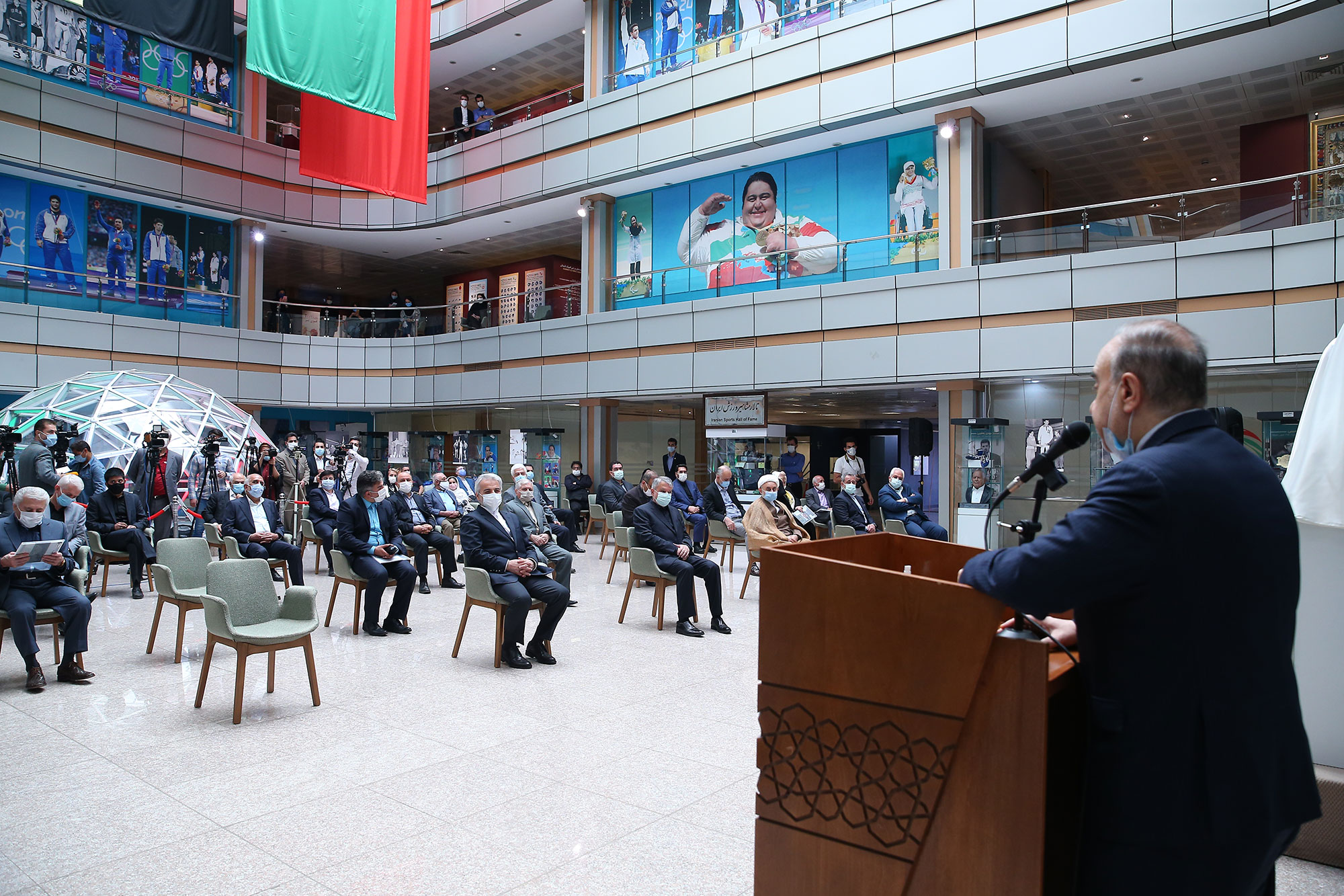 آیین رونمایی از تندیس مدال آوران المپیک و پارالمپیک 3