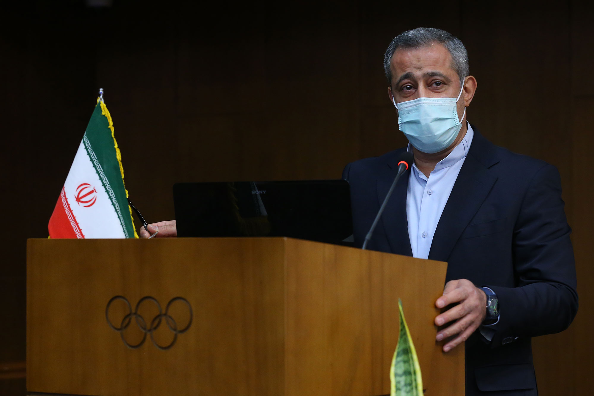 نشست صمیمانه دکتر نوبخت با مسئولین ورزش کشور 13