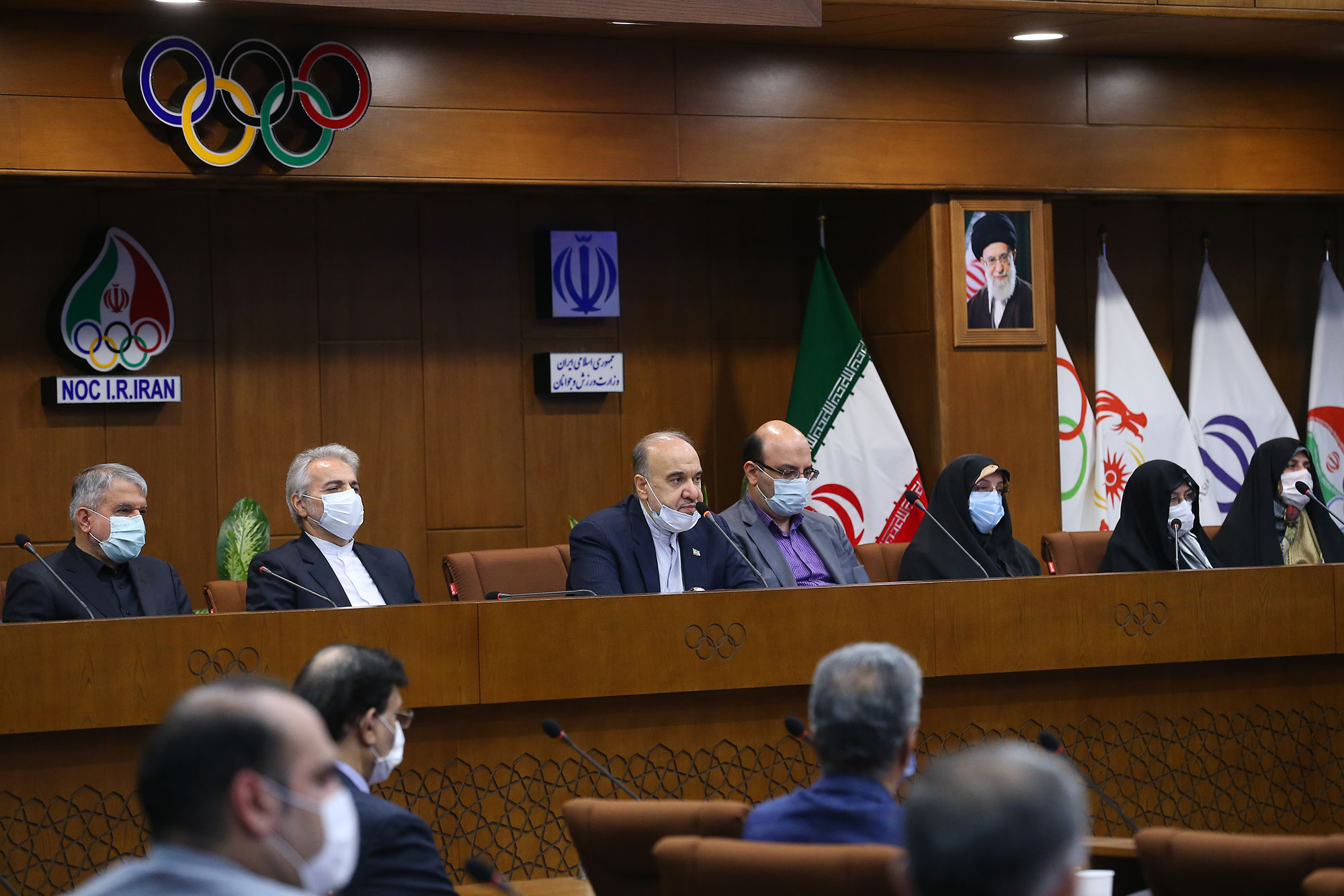 نشست صمیمانه دکتر نوبخت با مسئولین ورزش کشور 17