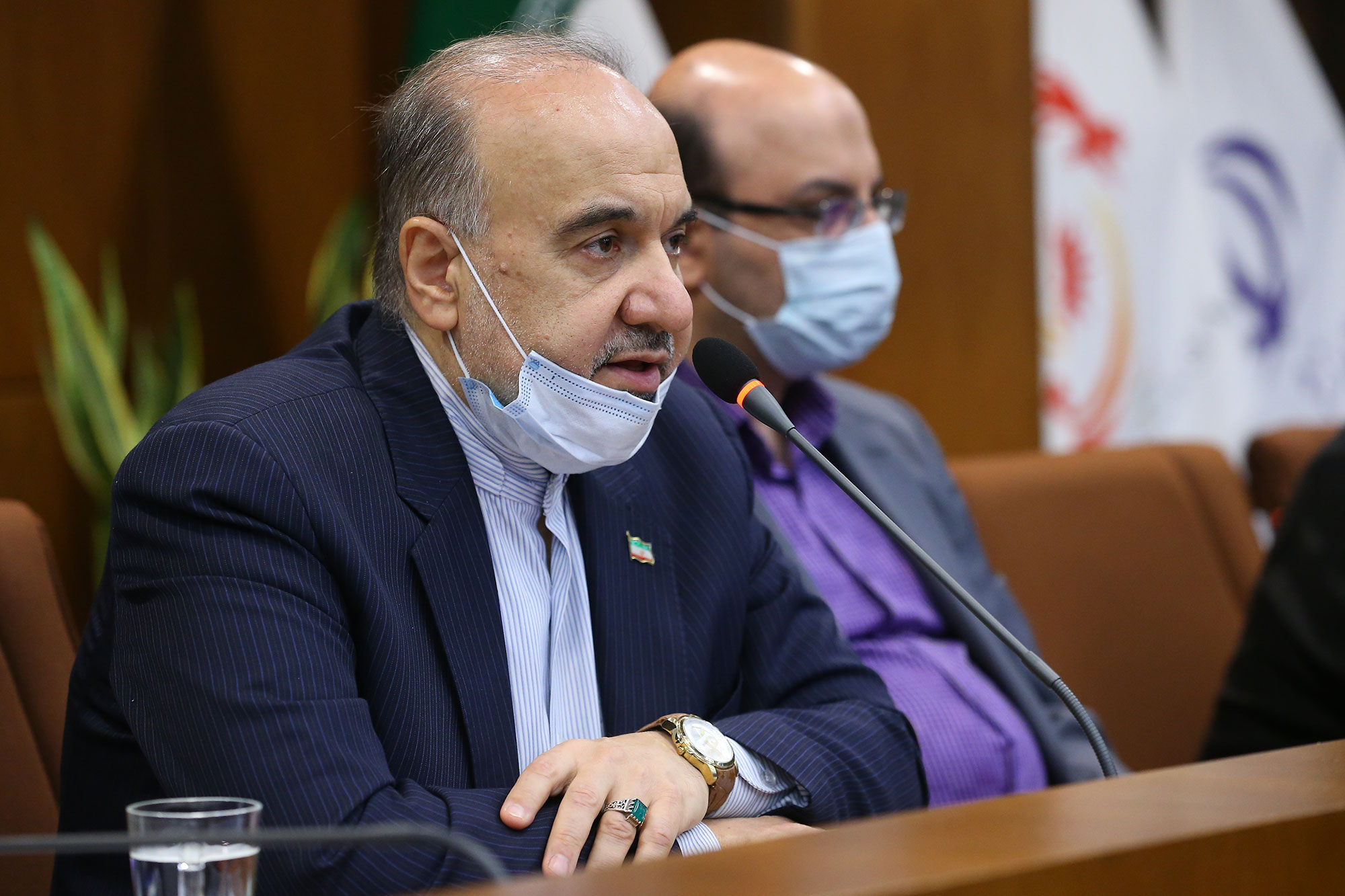 نشست صمیمانه دکتر نوبخت با مسئولین ورزش کشور 18