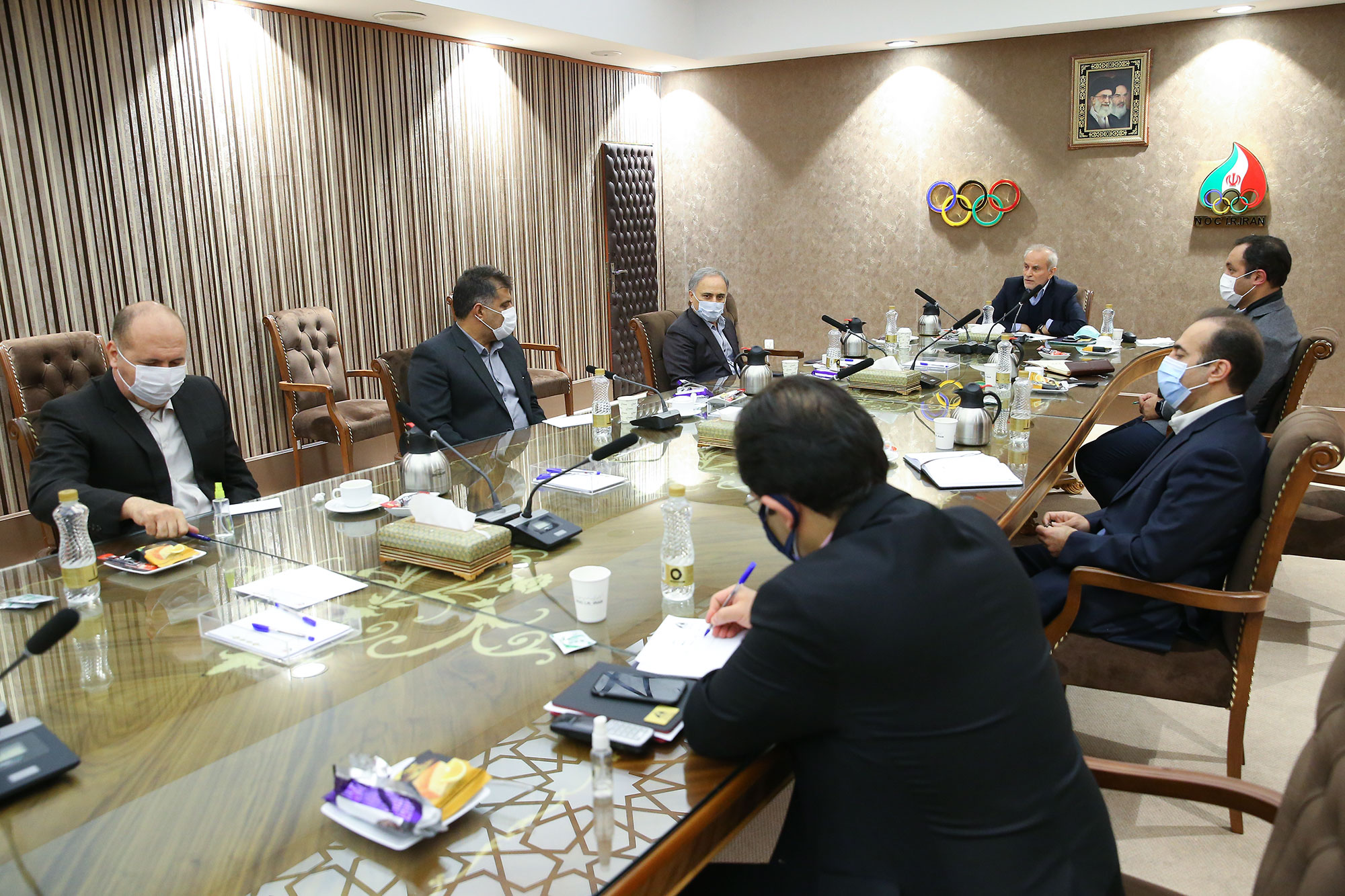نشست کادر سرپرستی المپیک توکیو با فدراسیونهای کاراته، دوومیدانی و شمشیربازی 14