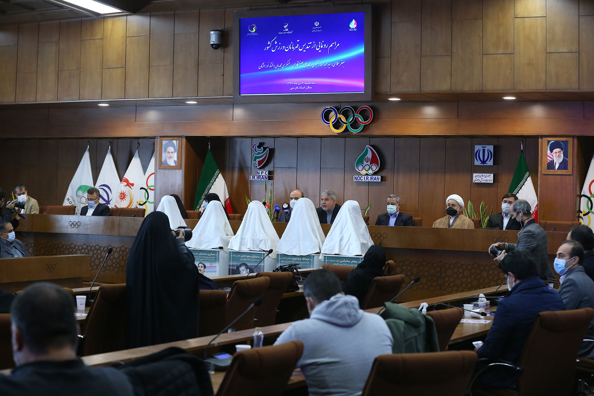 مراسم رونمایی از تندیس قهرمانان ورزش کشور 15