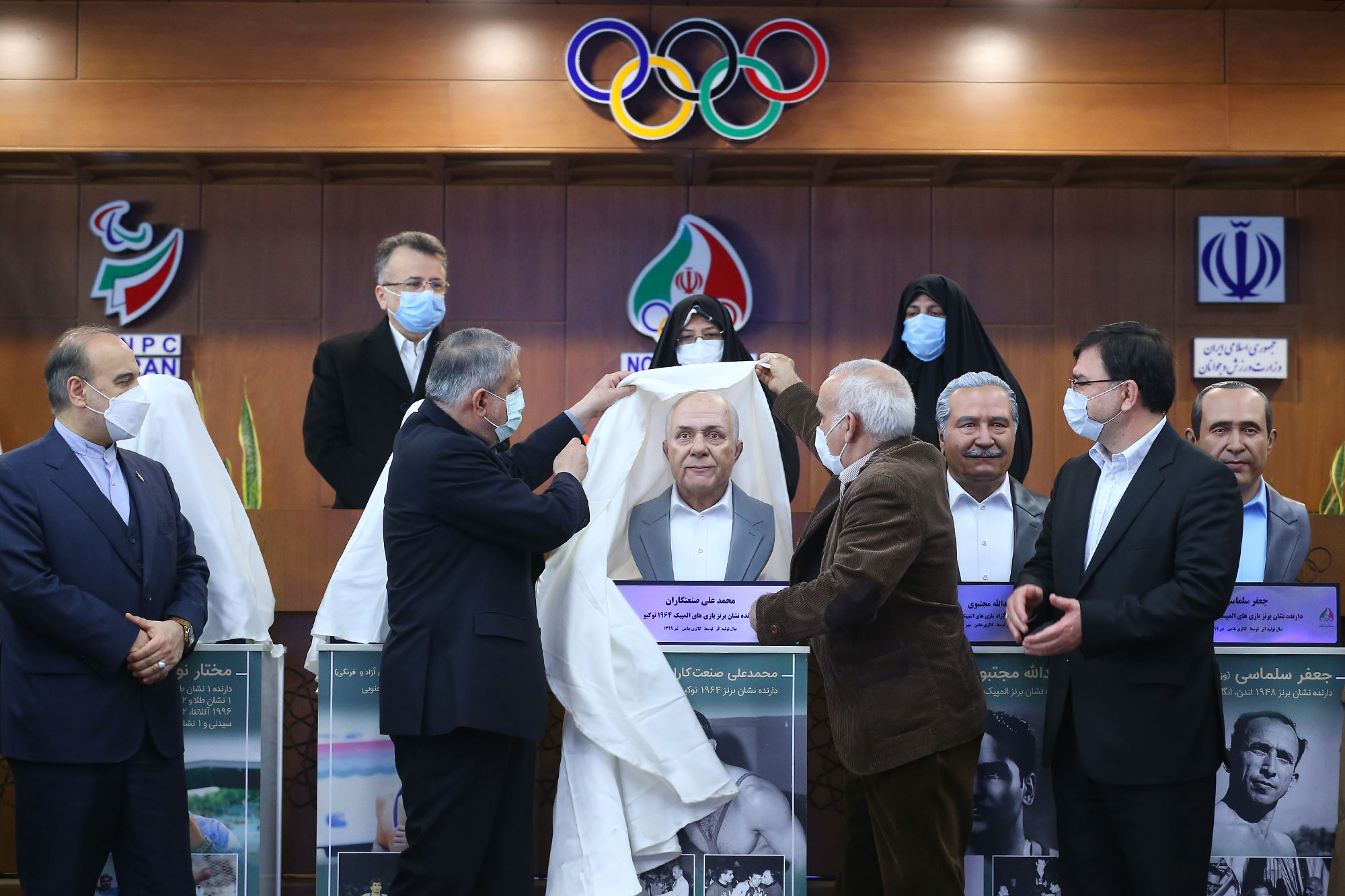 مراسم رونمایی از تندیس قهرمانان ورزش کشور 36