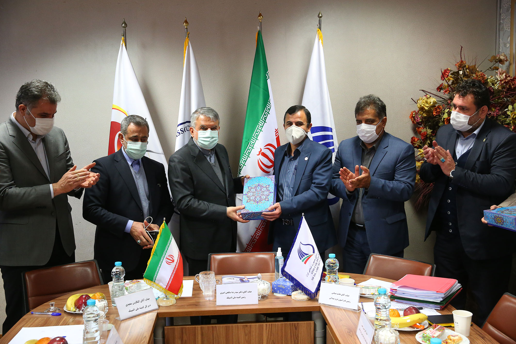 بازدید مسئولین کمیته ملی المپیک از فدراسیون های دوومیدانی و تنیس روی میز 9