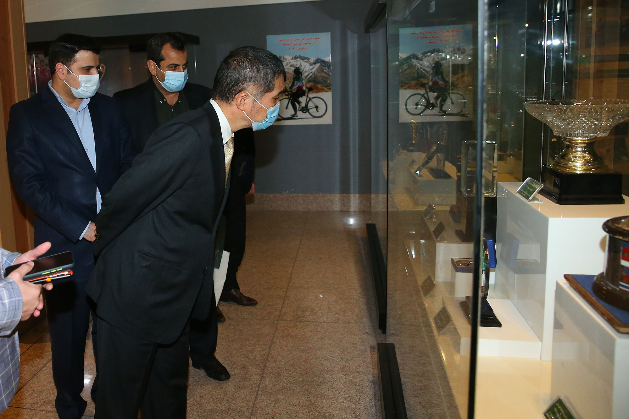 بازدید سفیر ژاپن از موزه ملی ورزش، المپیک و پارالمپیک 11