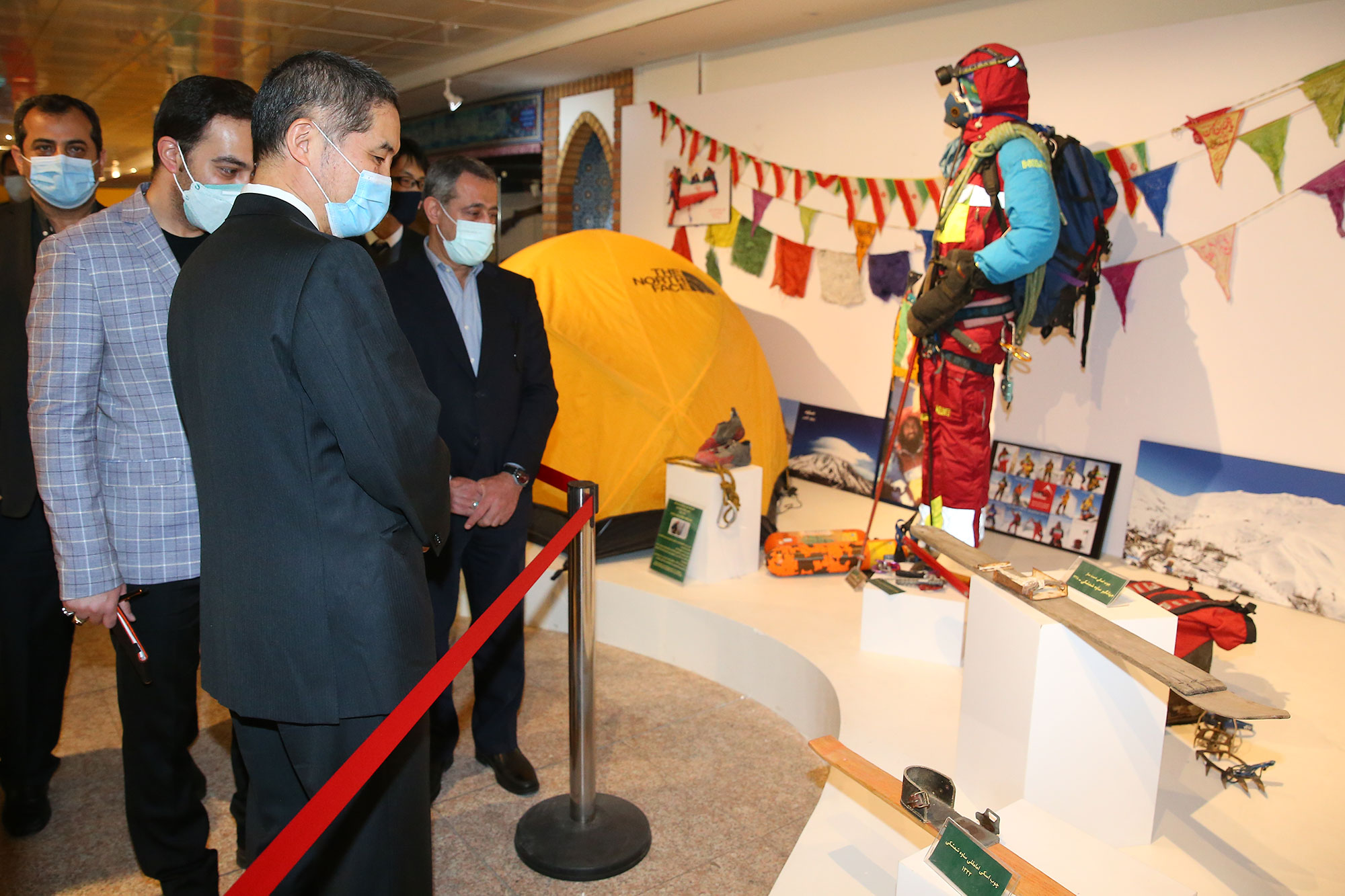 بازدید سفیر ژاپن از موزه ملی ورزش، المپیک و پارالمپیک 14