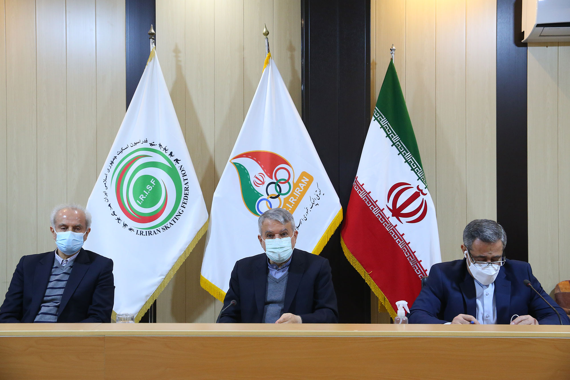 بازدید مسئولین کمیته ملی المپیک از فدراسیون های اسکیت، وزنه برداری، بسکتبال، ووشو و ورزش های سه گانه 11