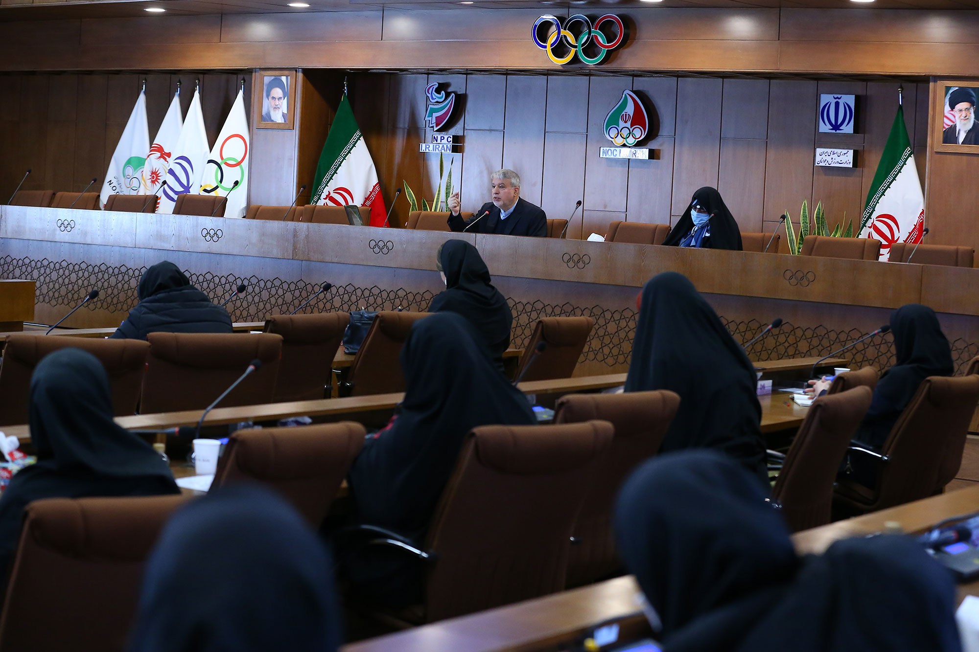 دوره عالی رهبری در ورزش زنان 3