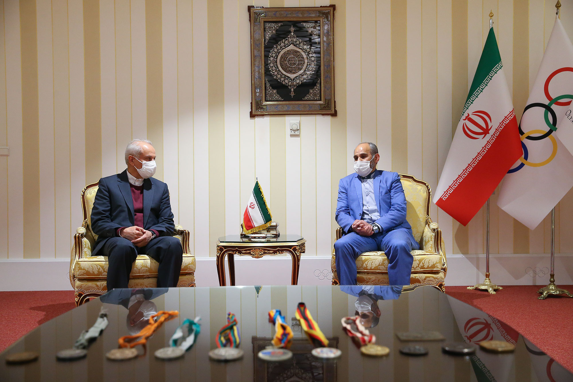 اهدا مدال نقره عسگری محمدیان در المپیک بارسلون به موزه ملی ورزش، المپیک و پارالمپیک  2