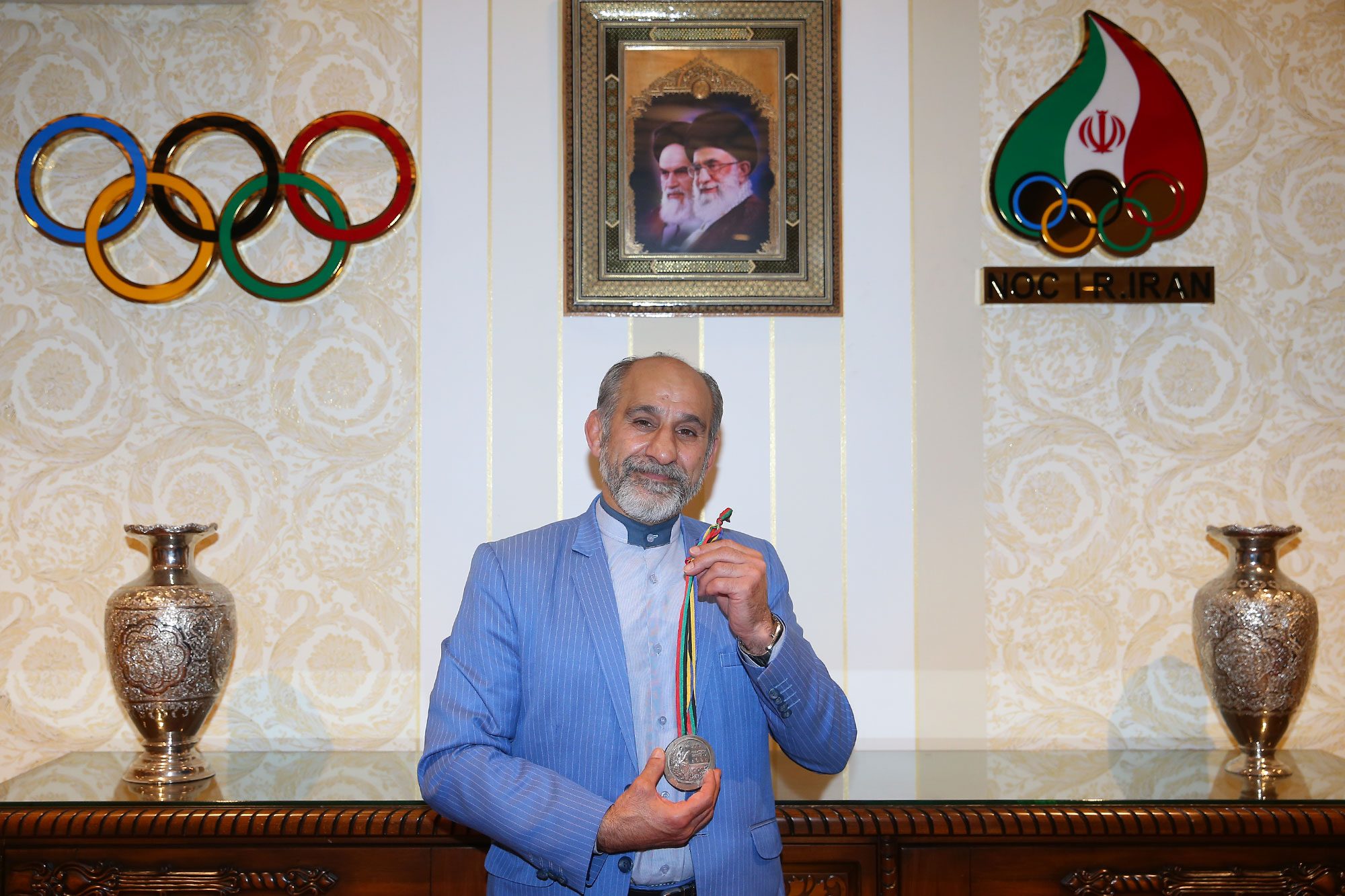 اهدا مدال نقره عسگری محمدیان در المپیک بارسلون به موزه ملی ورزش، المپیک و پارالمپیک  10