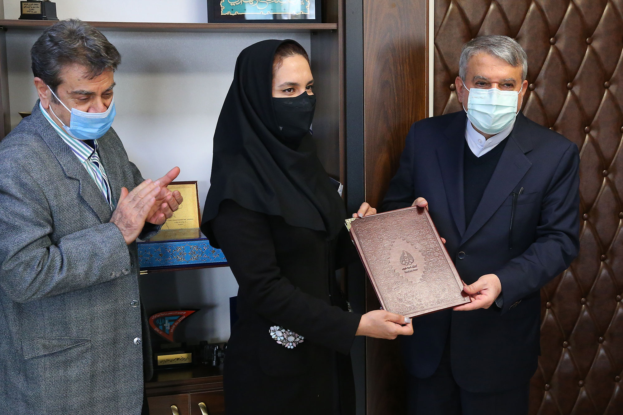 بازدید مسئولین کمیته ملی المپیک از فدراسیون های کاراته و تکواندو 17