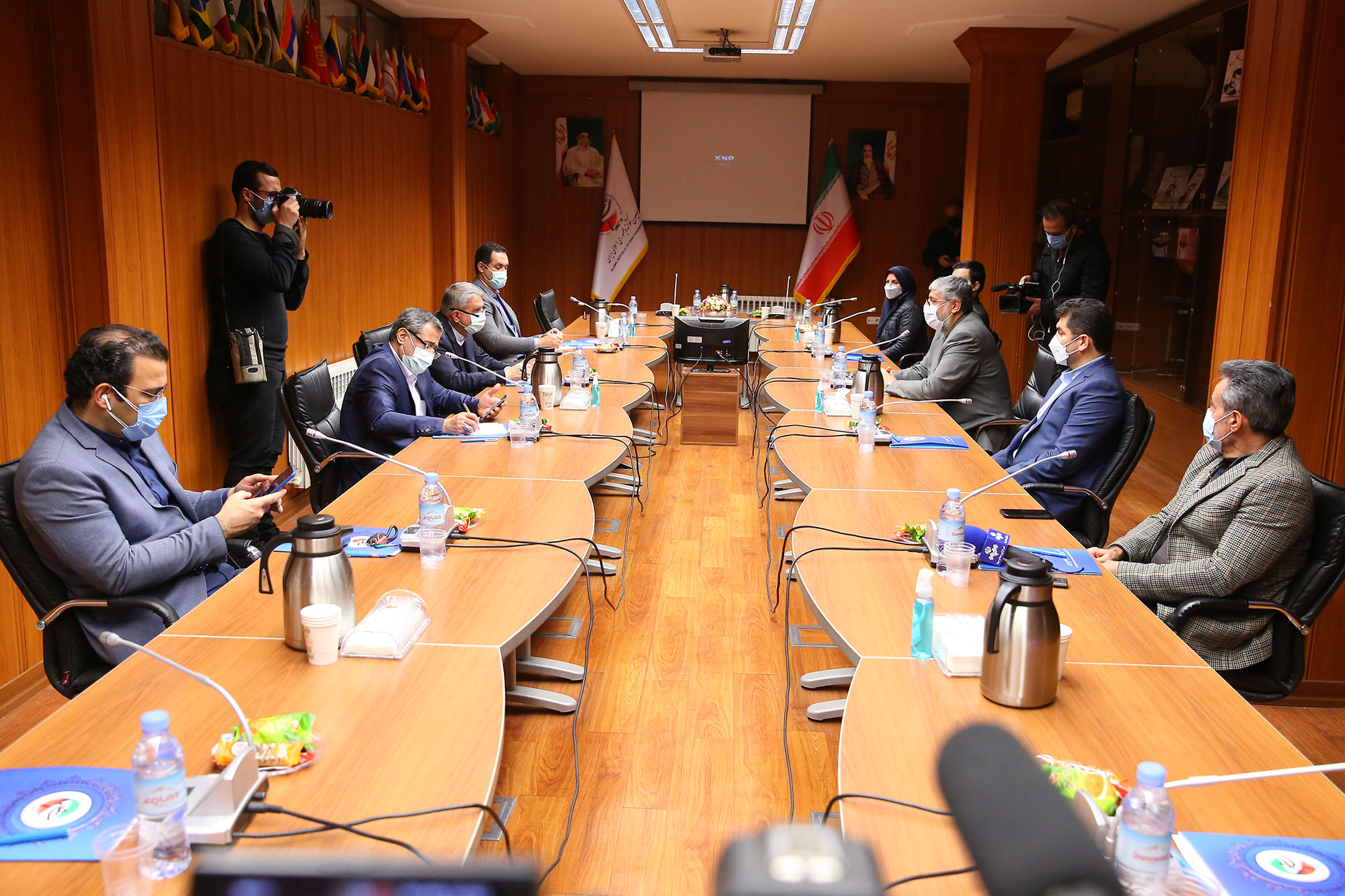 بازدید مسئولین کمیته ملی المپیک از فدراسیون های کاراته و تکواندو 26