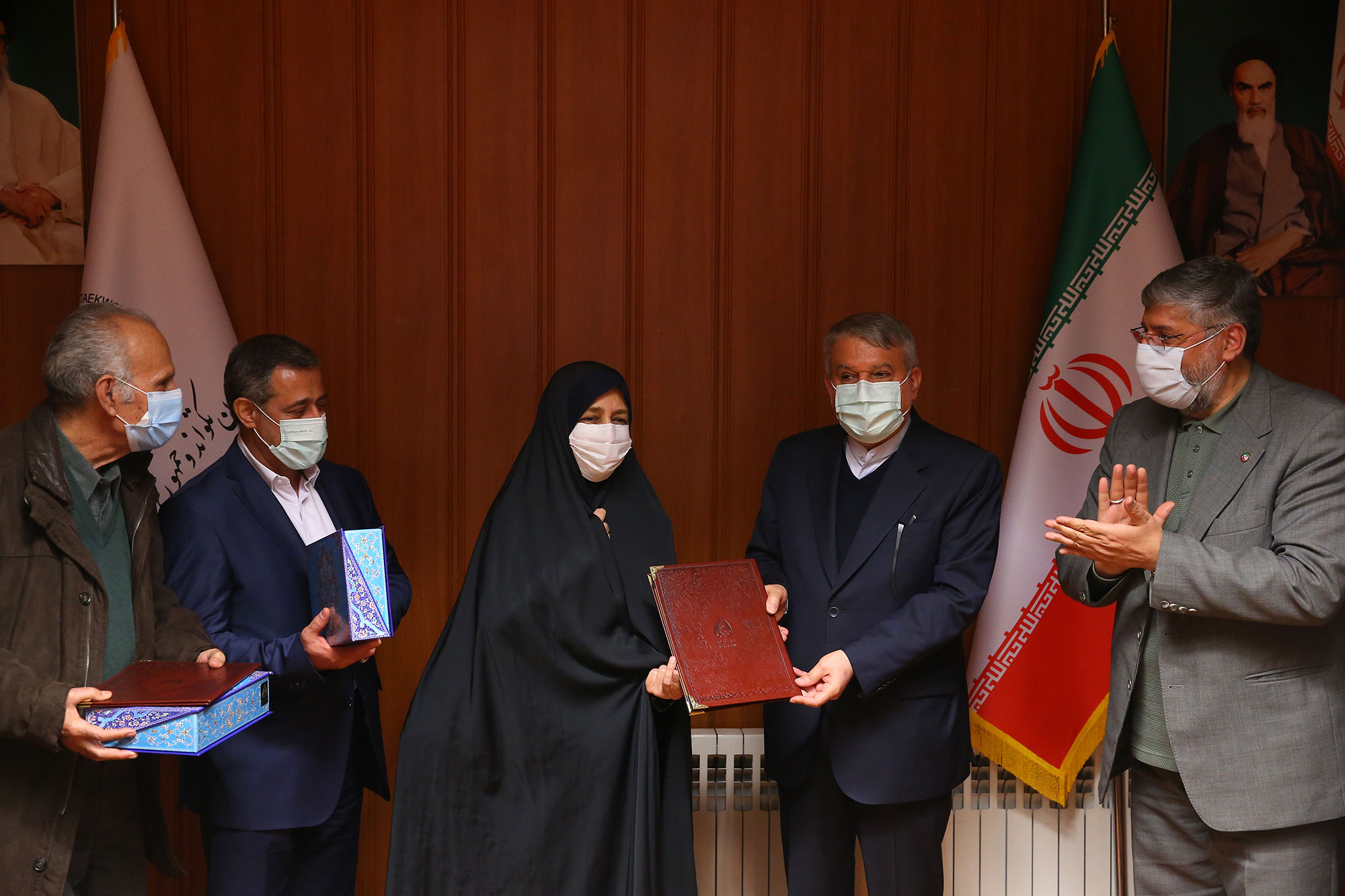 بازدید مسئولین کمیته ملی المپیک از فدراسیون های کاراته و تکواندو 32