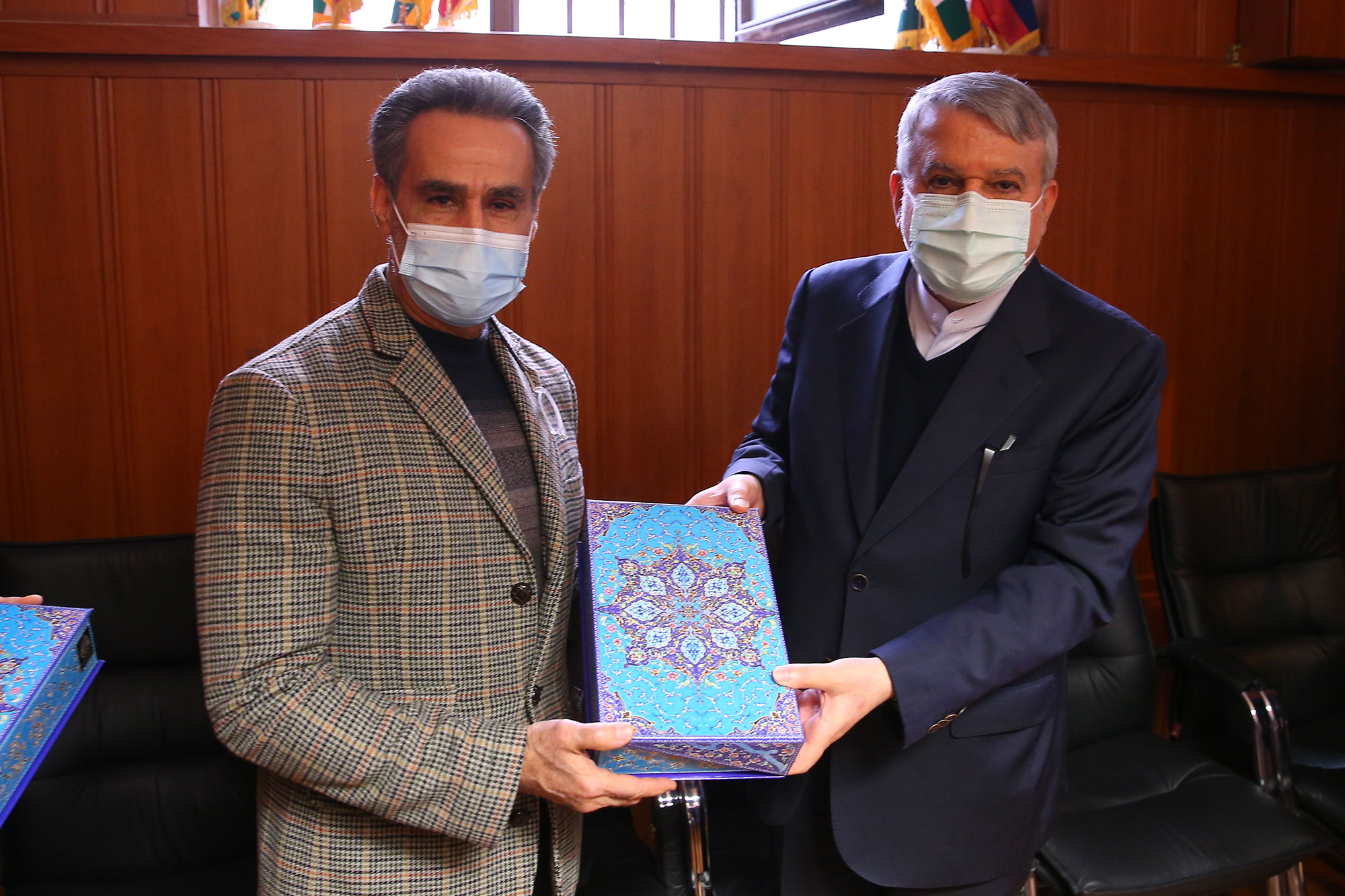 بازدید مسئولین کمیته ملی المپیک از فدراسیون های کاراته و تکواندو 36