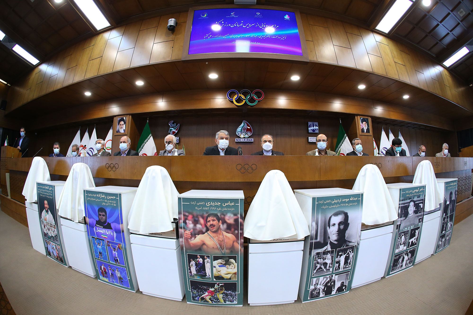 مراسم رونمایی از سردیس قهرمانان ورزش کشور 60