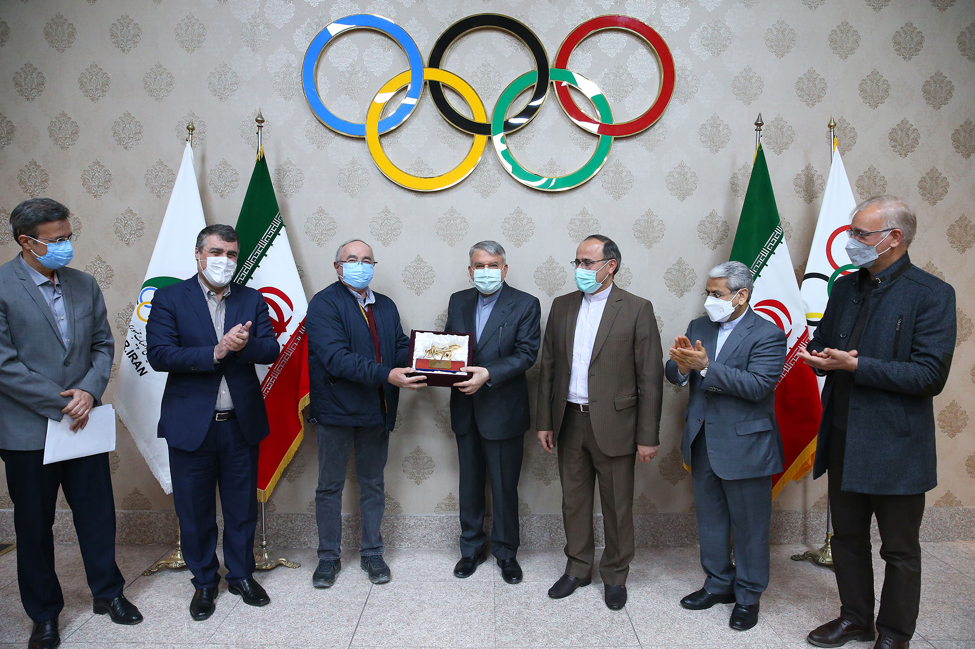 جلسه هیئت رییسه فدراسیون سوارکاری 5