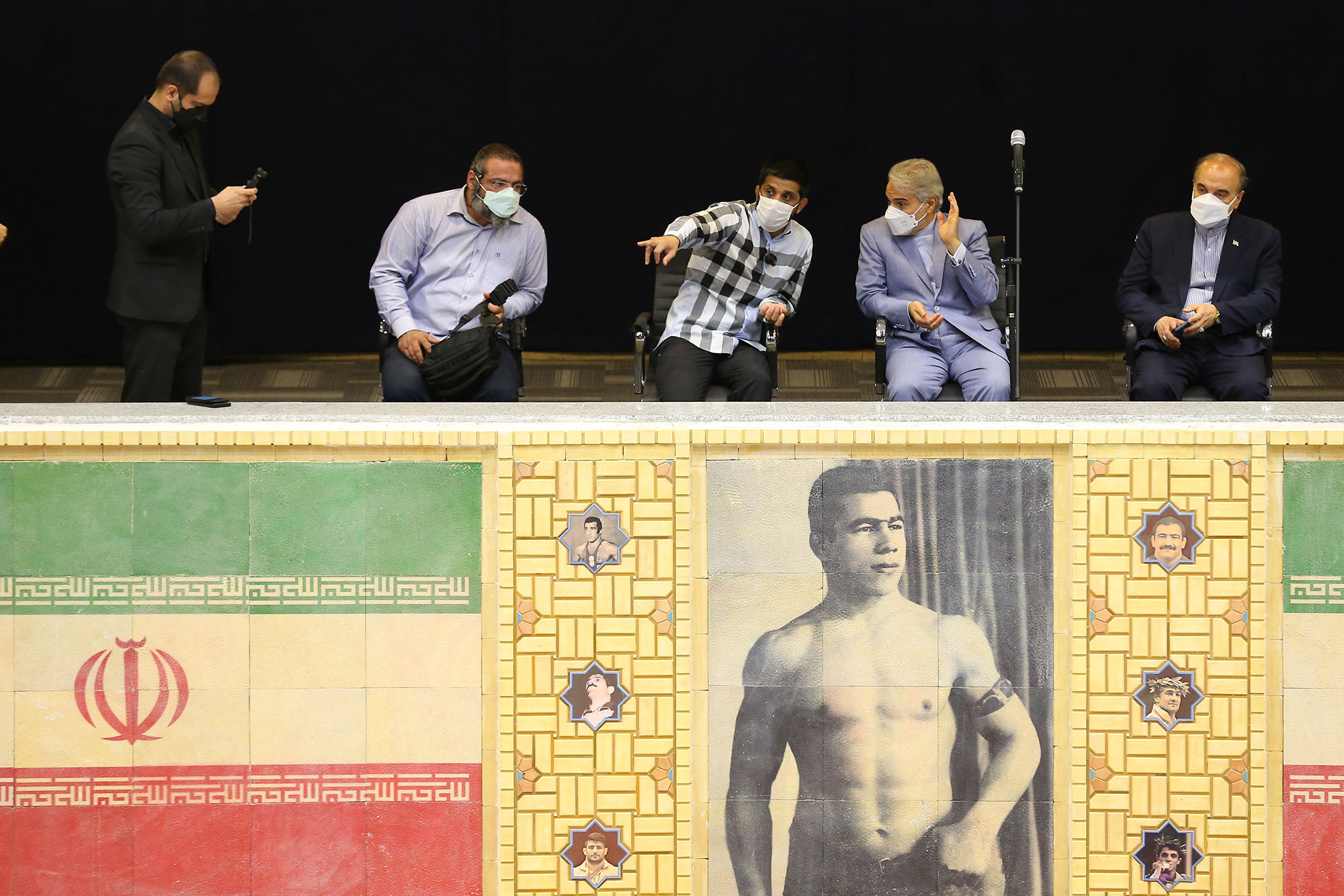 بازدید دکتر نوبخت از اردو تیم ملی کشتی فرنگی و نشست صمیمانه با روسای فدراسیون های ورزشی 12