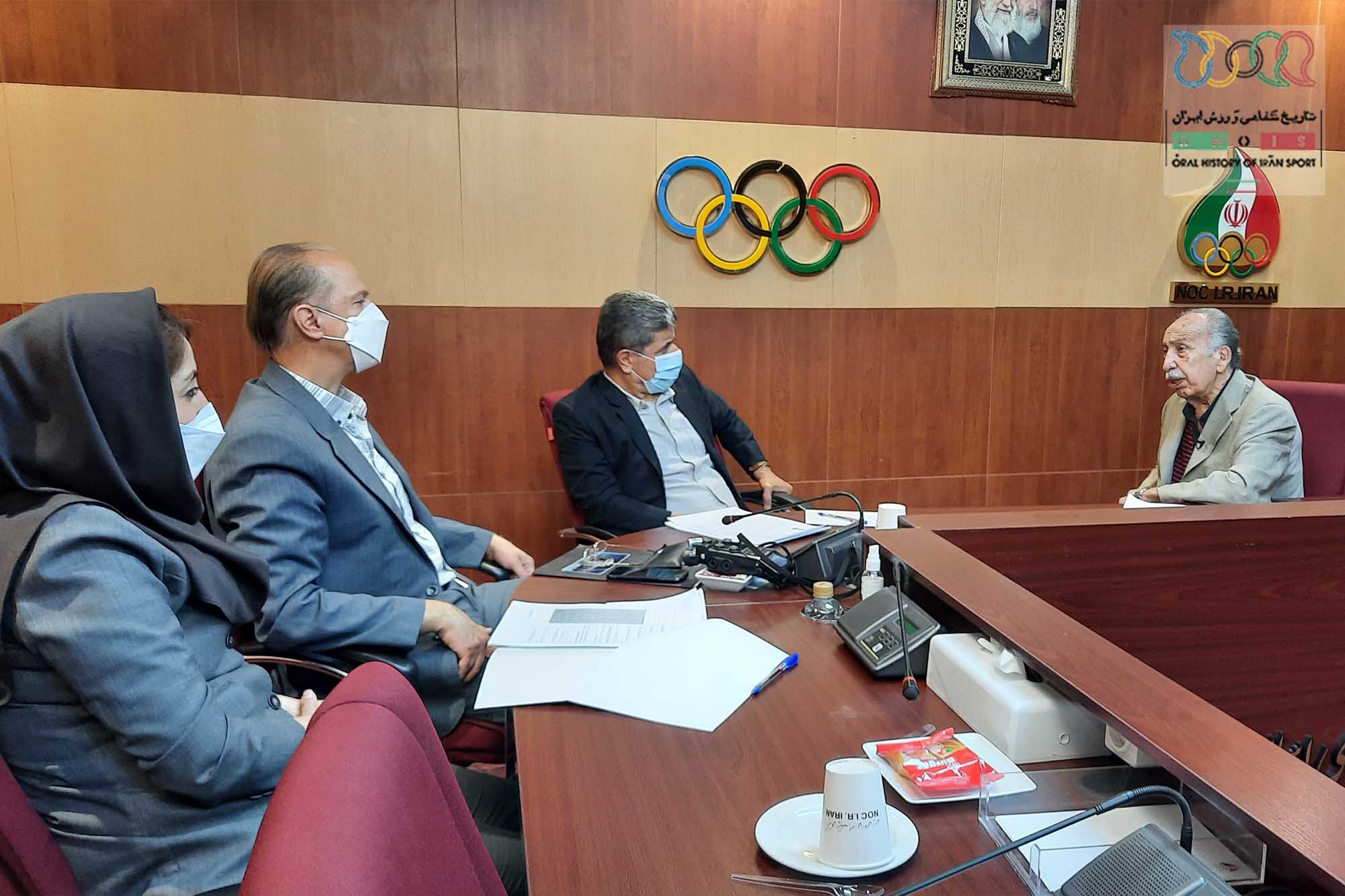 پرویز سیروس پور