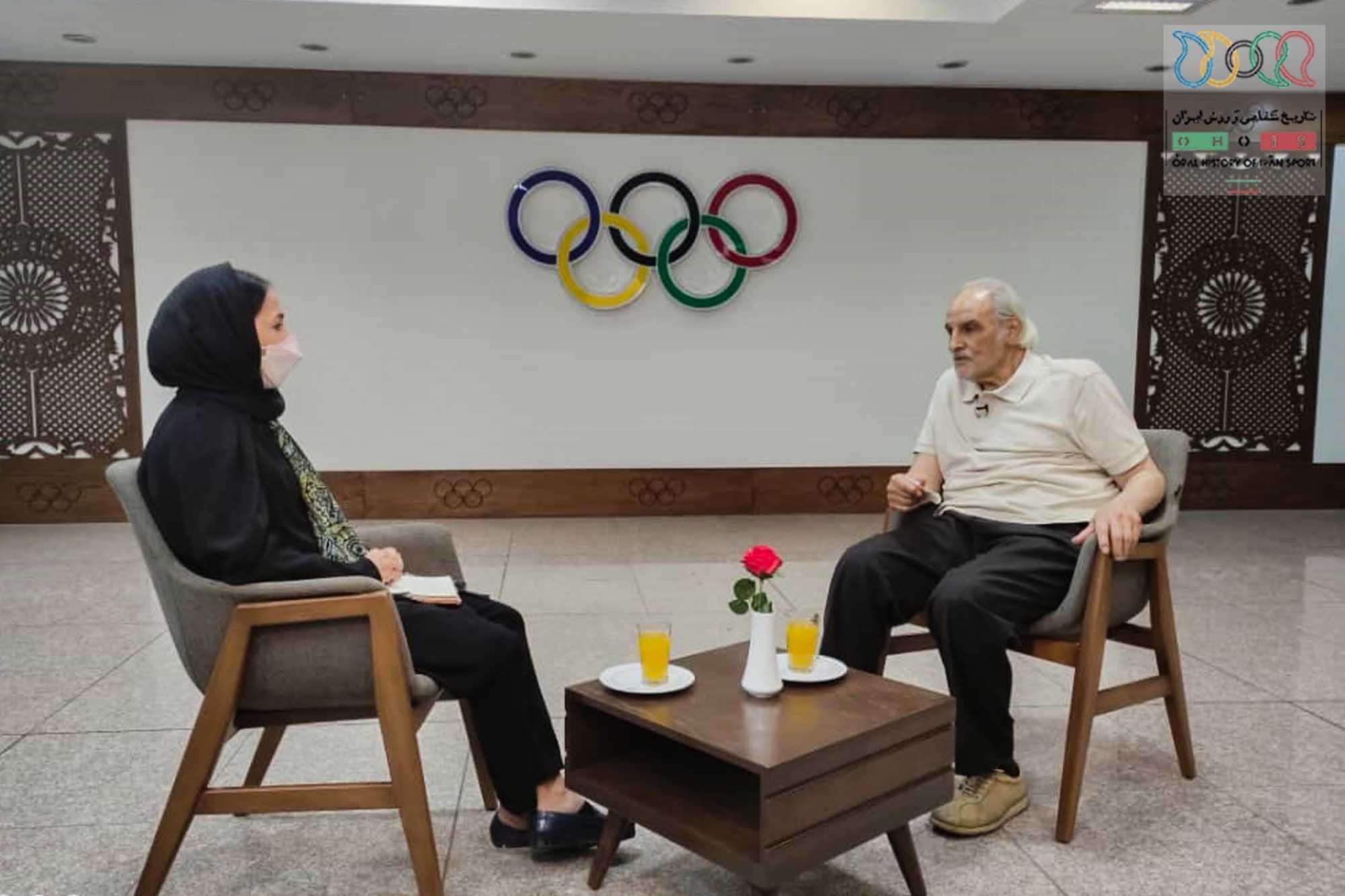 نادر کاشانی