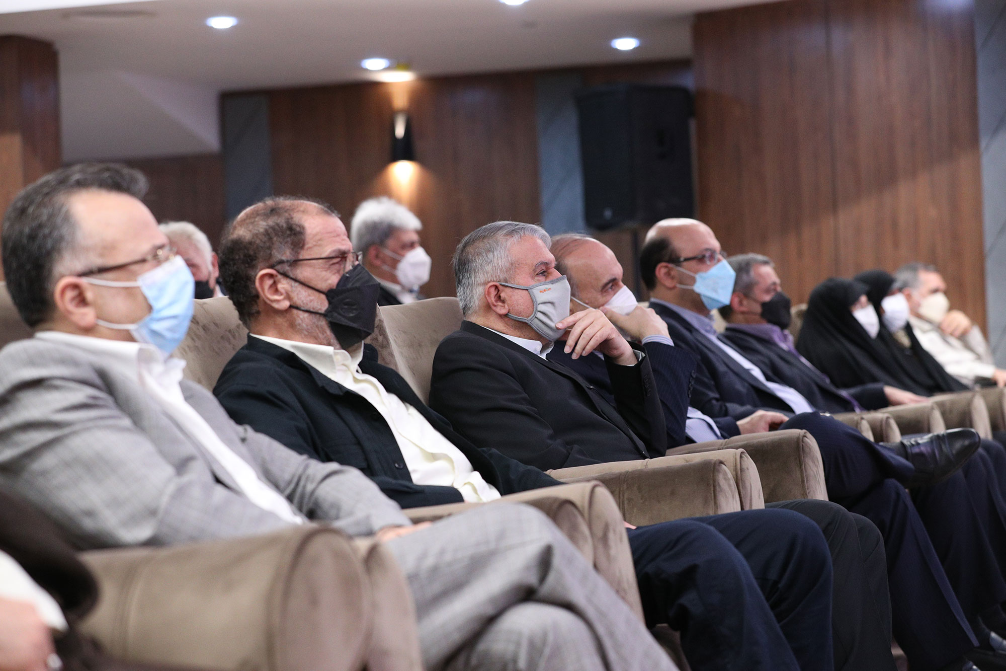 مراسم رونمایی از تمبر و نماد کاروان ورزشی ایران در المپیک توکیو 2