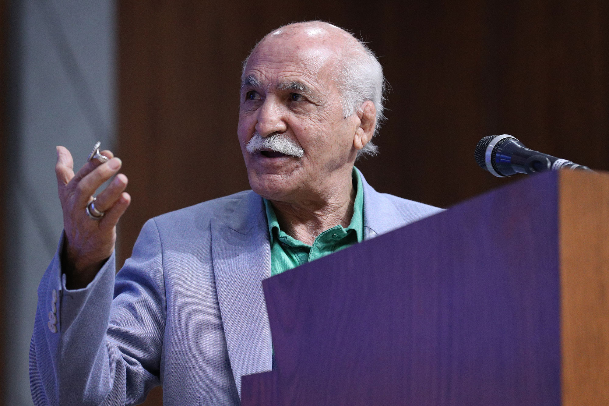 مراسم رونمایی از تمبر و نماد کاروان ورزشی ایران در المپیک توکیو 26