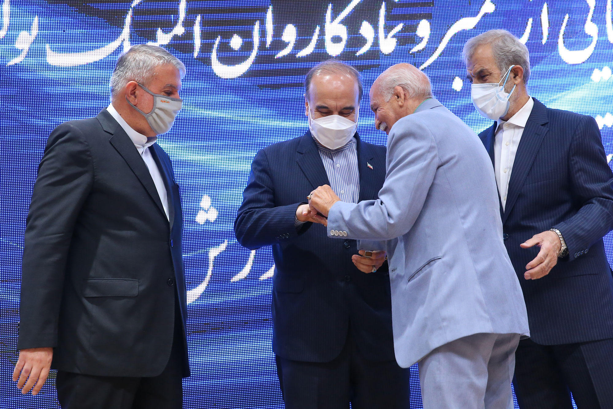 مراسم رونمایی از تمبر و نماد کاروان ورزشی ایران در المپیک توکیو 33