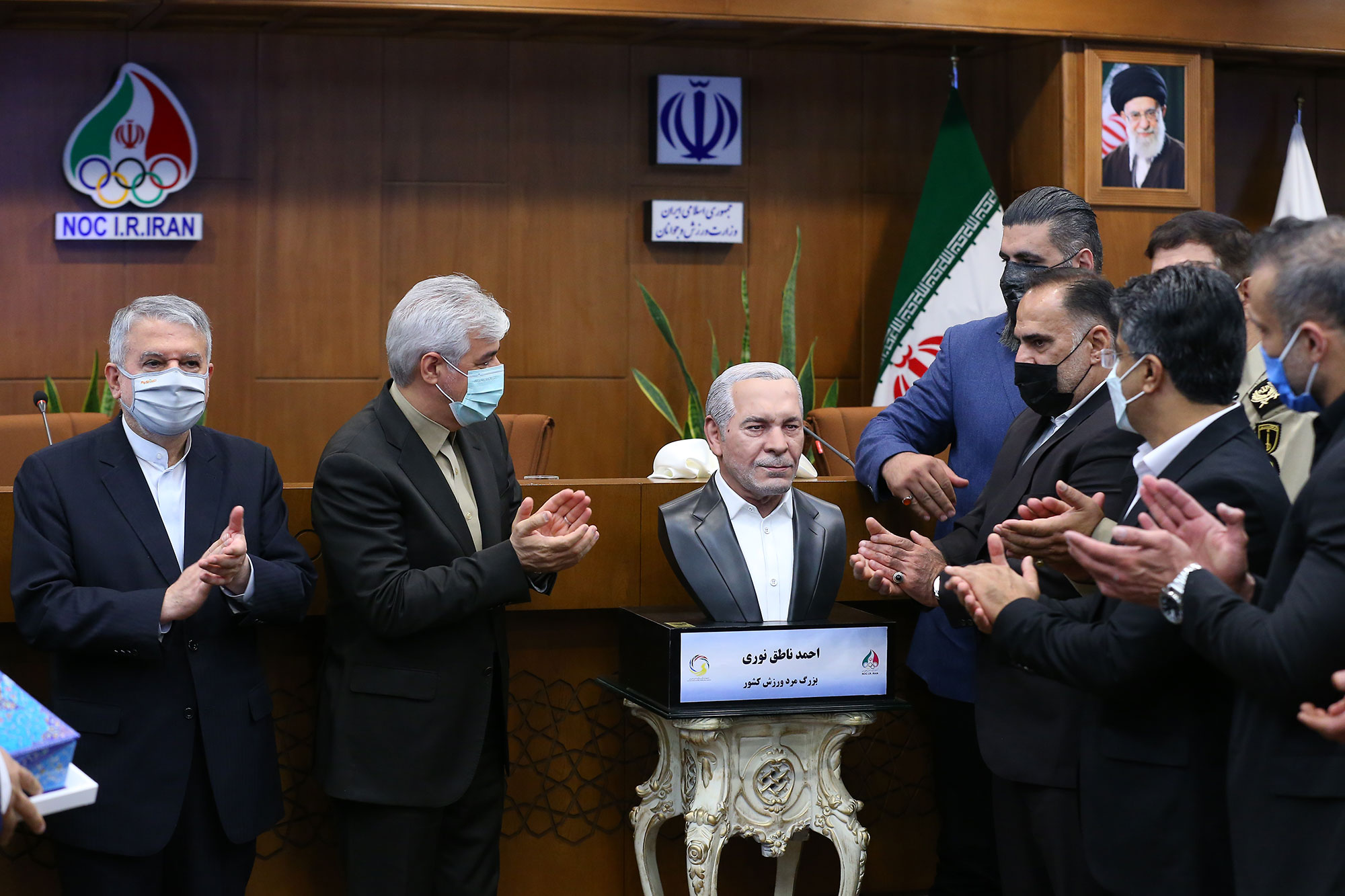 مراسم رونمایی از سردیس نام آوران بوکس کشور 2