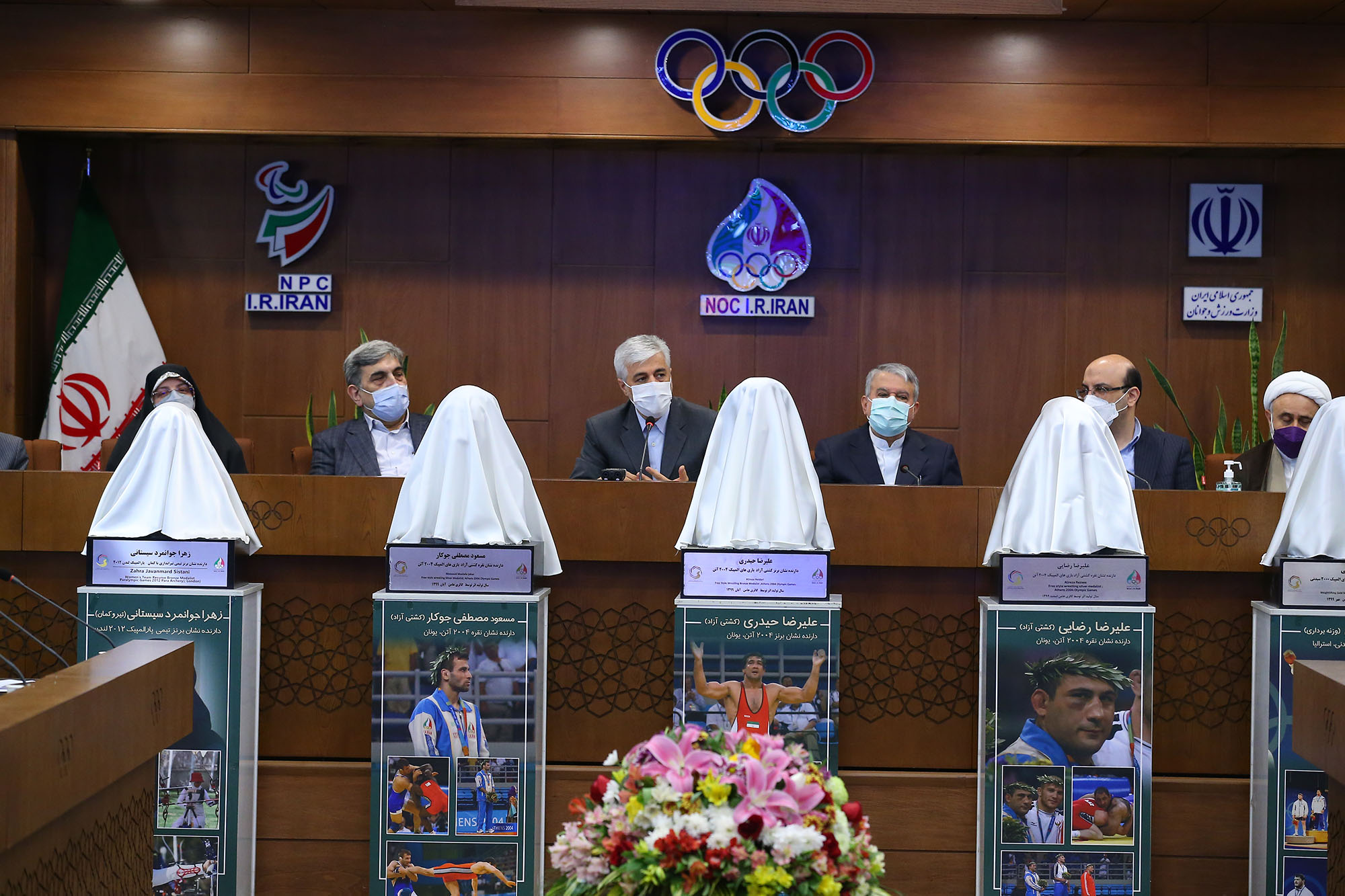 مراسم رونمایی از سردیس قهرمانان ورزش کشور/ 17