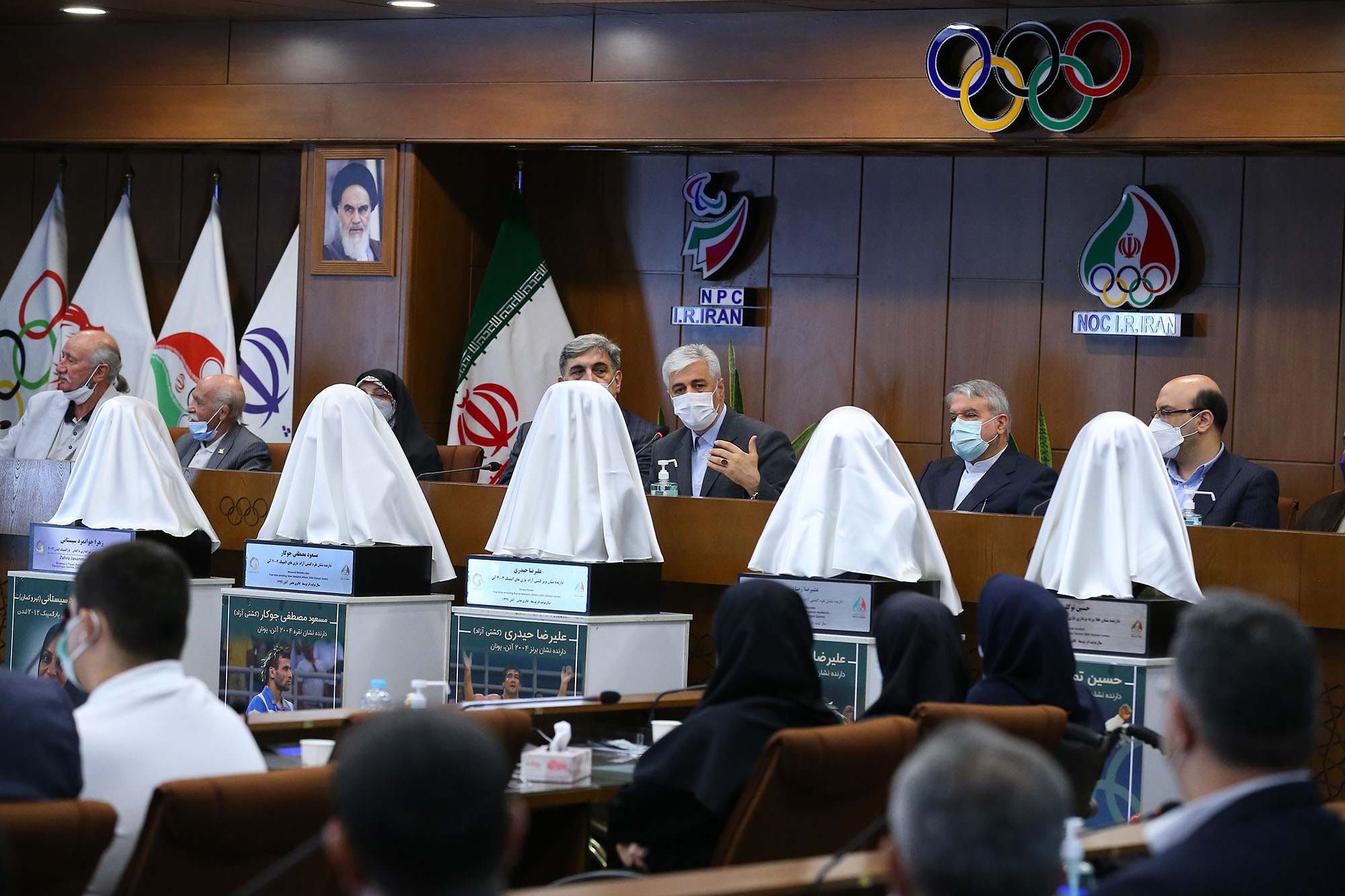 مراسم رونمایی از سردیس قهرمانان ورزش کشور/ 19