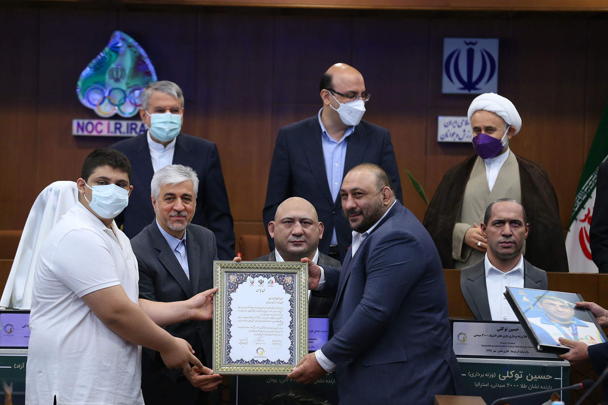 مراسم رونمایی از سردیس قهرمانان ورزش کشور/ 23