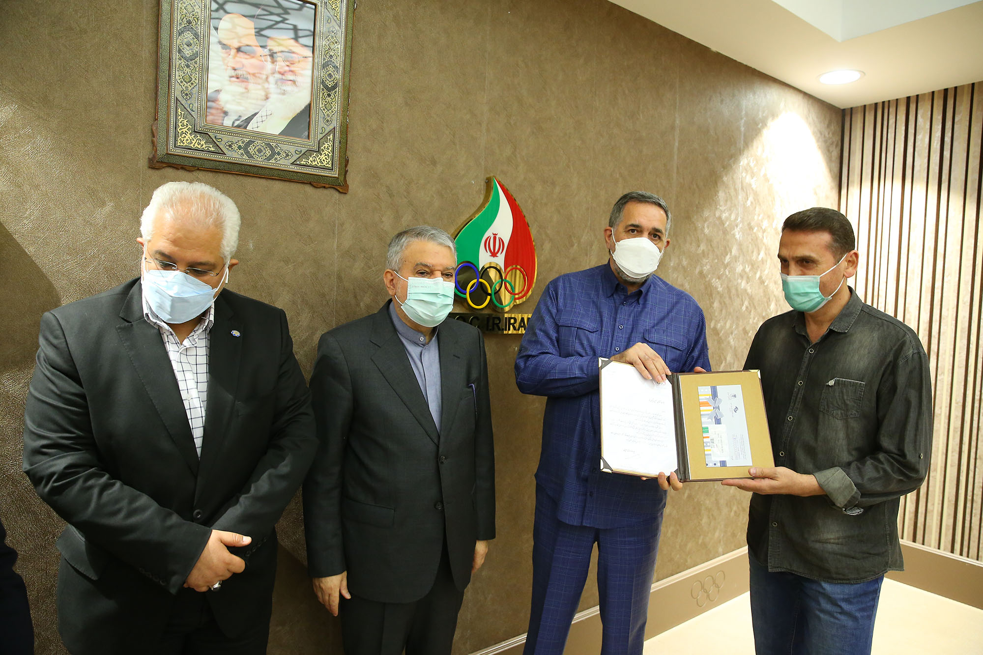 تقدیر از ایثارگران کمیته ملی المپیک 6