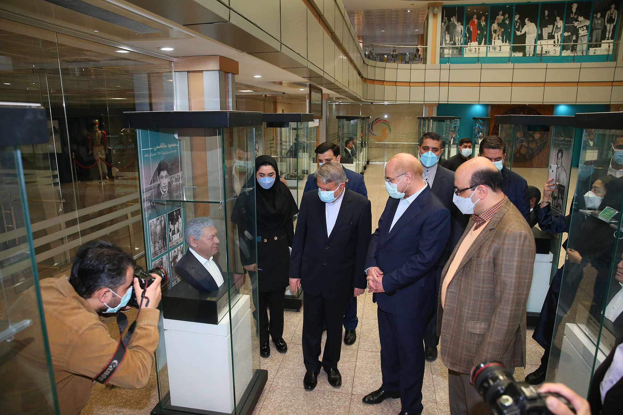 مراسم رونمایی از تندیس قهرمانان ورزش کشور با حضور رییس مجلس شورای اسلامی 3