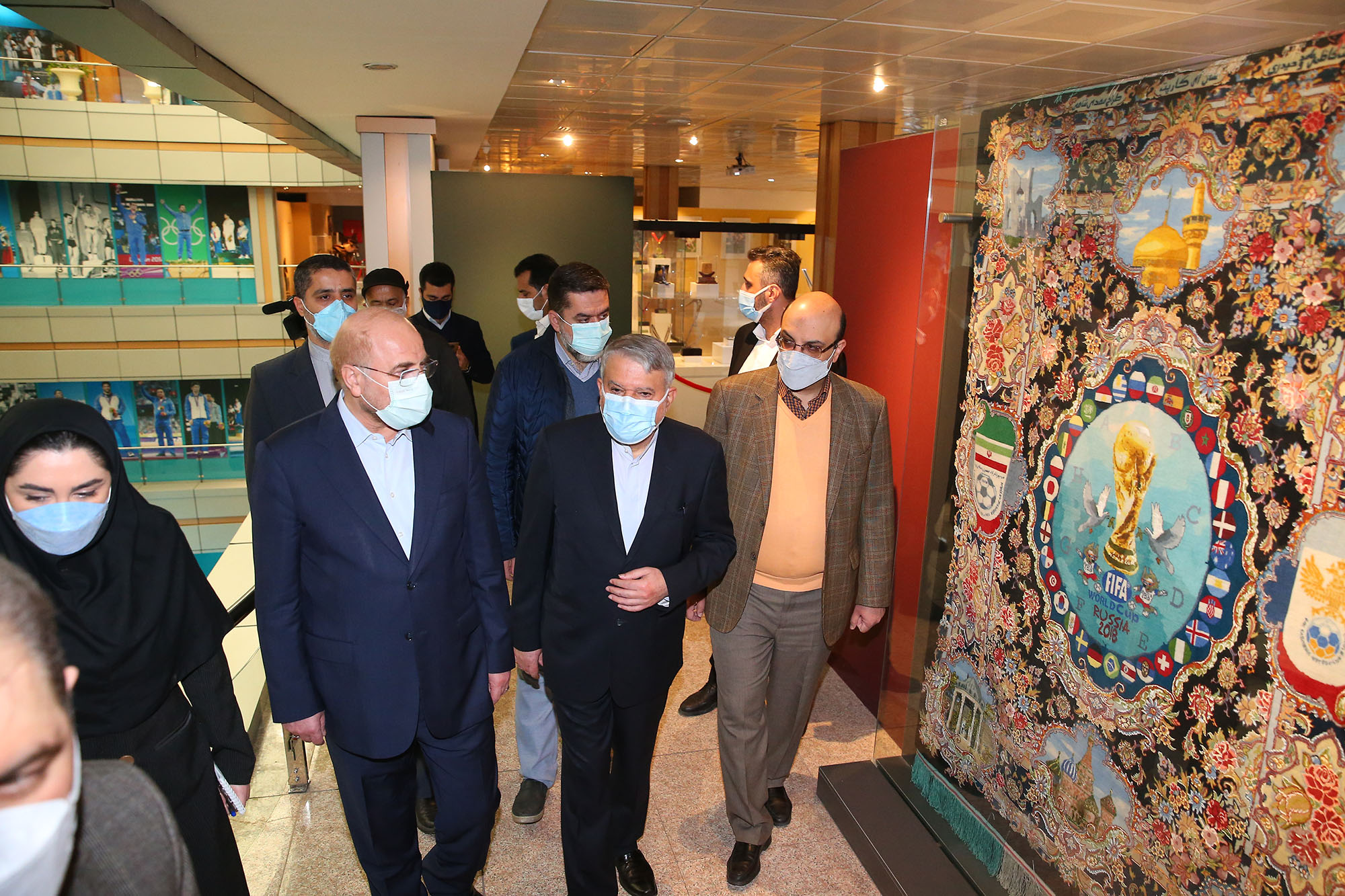 مراسم رونمایی از تندیس قهرمانان ورزش کشور با حضور رییس مجلس شورای اسلامی 15