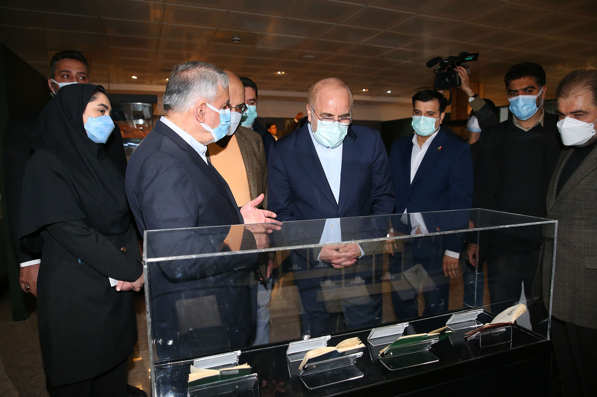 مراسم رونمایی از تندیس قهرمانان ورزش کشور با حضور رییس مجلس شورای اسلامی 18