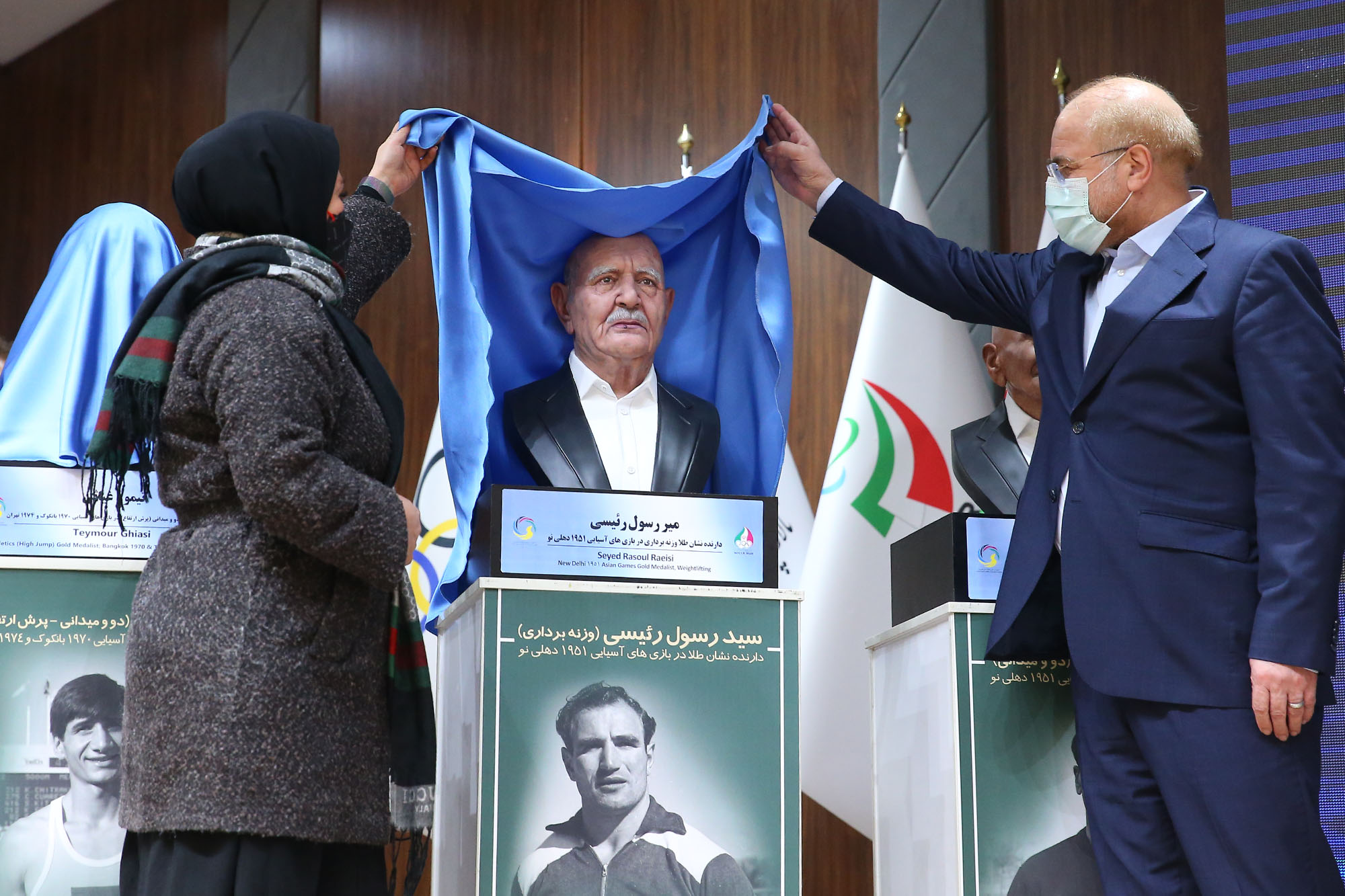 مراسم رونمایی از تندیس قهرمانان ورزش کشور با حضور رییس مجلس شورای اسلامی 50