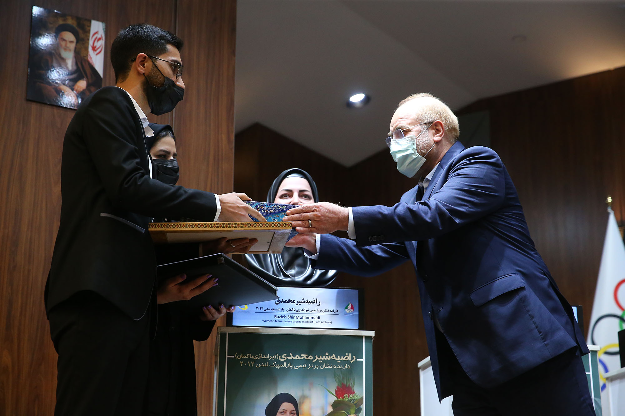 مراسم رونمایی از تندیس قهرمانان ورزش کشور با حضور رییس مجلس شورای اسلامی 62