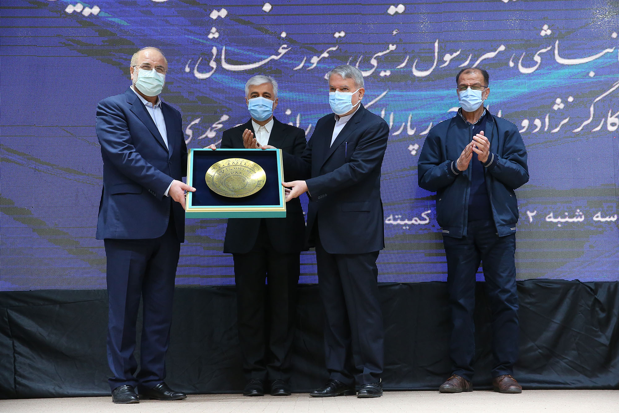 مراسم رونمایی از تندیس قهرمانان ورزش کشور با حضور رییس مجلس شورای اسلامی 64