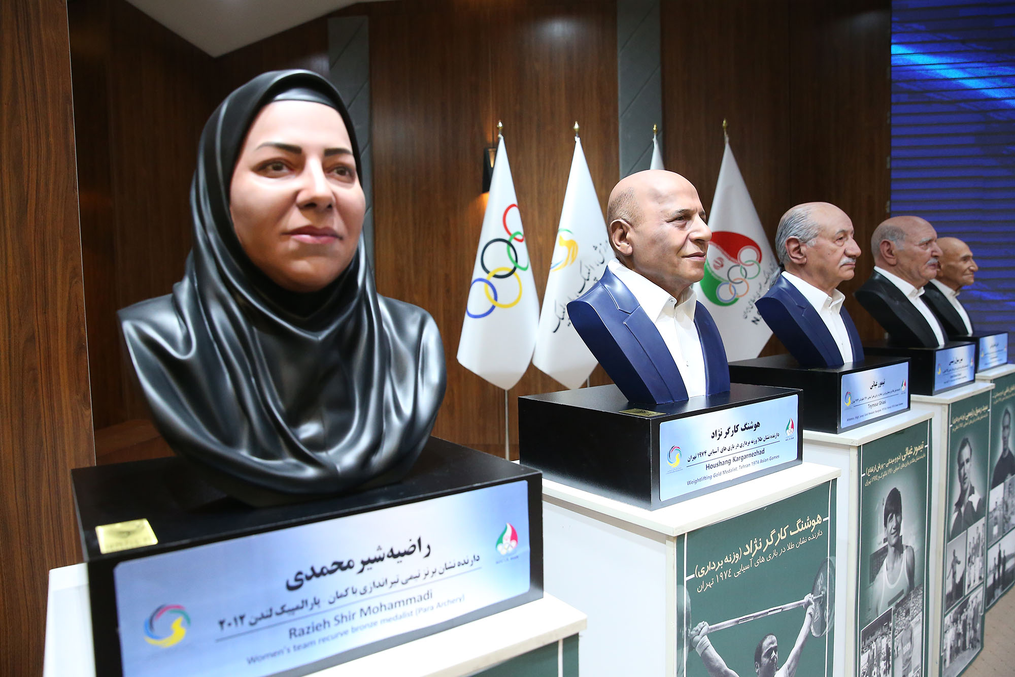 مراسم رونمایی از تندیس قهرمانان ورزش کشور با حضور رییس مجلس شورای اسلامی 68