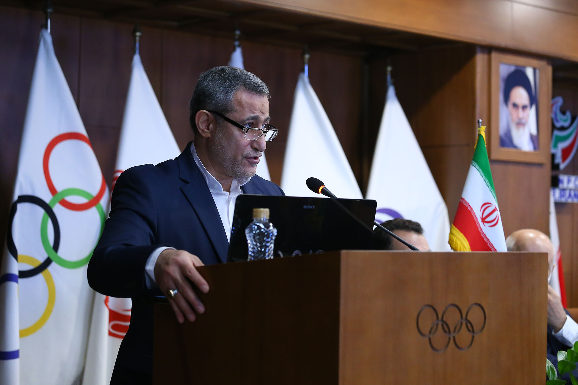 نشست صمیمی ریاست کمیته المپیک با پرسنل کمیته 15