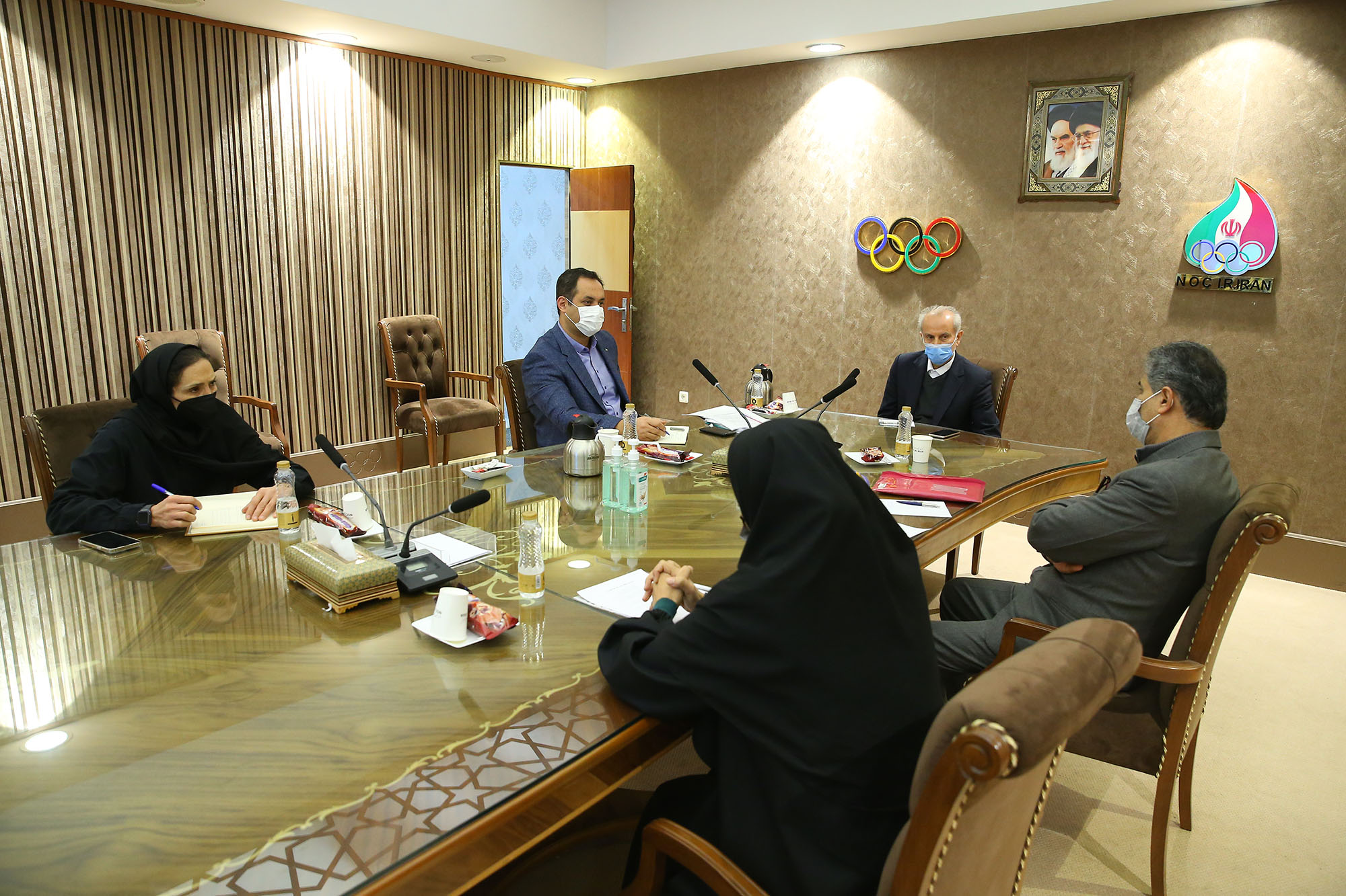 جلسات کادر سرپرستی بازی های آسیایی هانگژو با فدراسیون ها- آذرماه 41