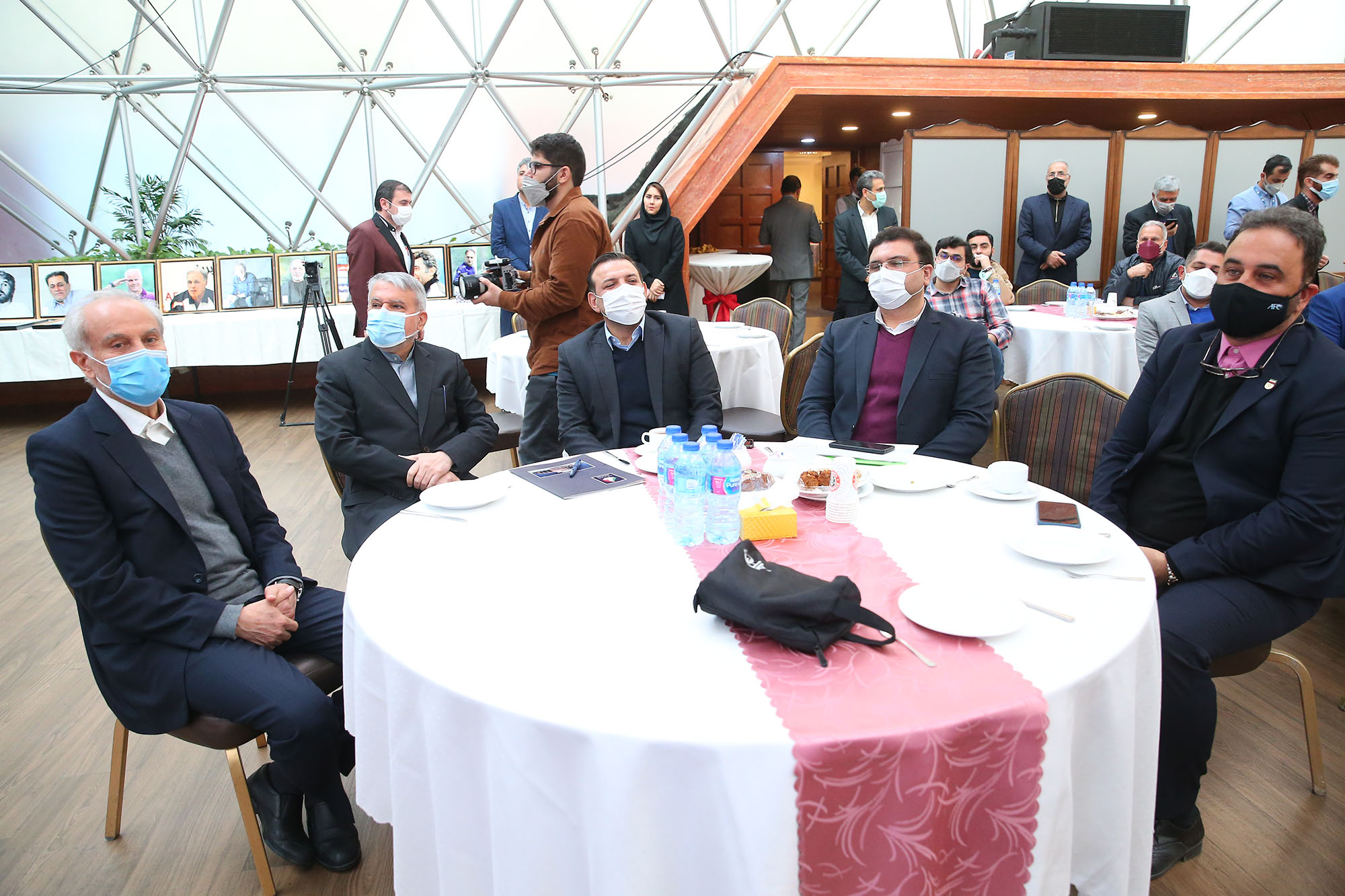 مراسم بزرگداشت پرویز دهداری 1