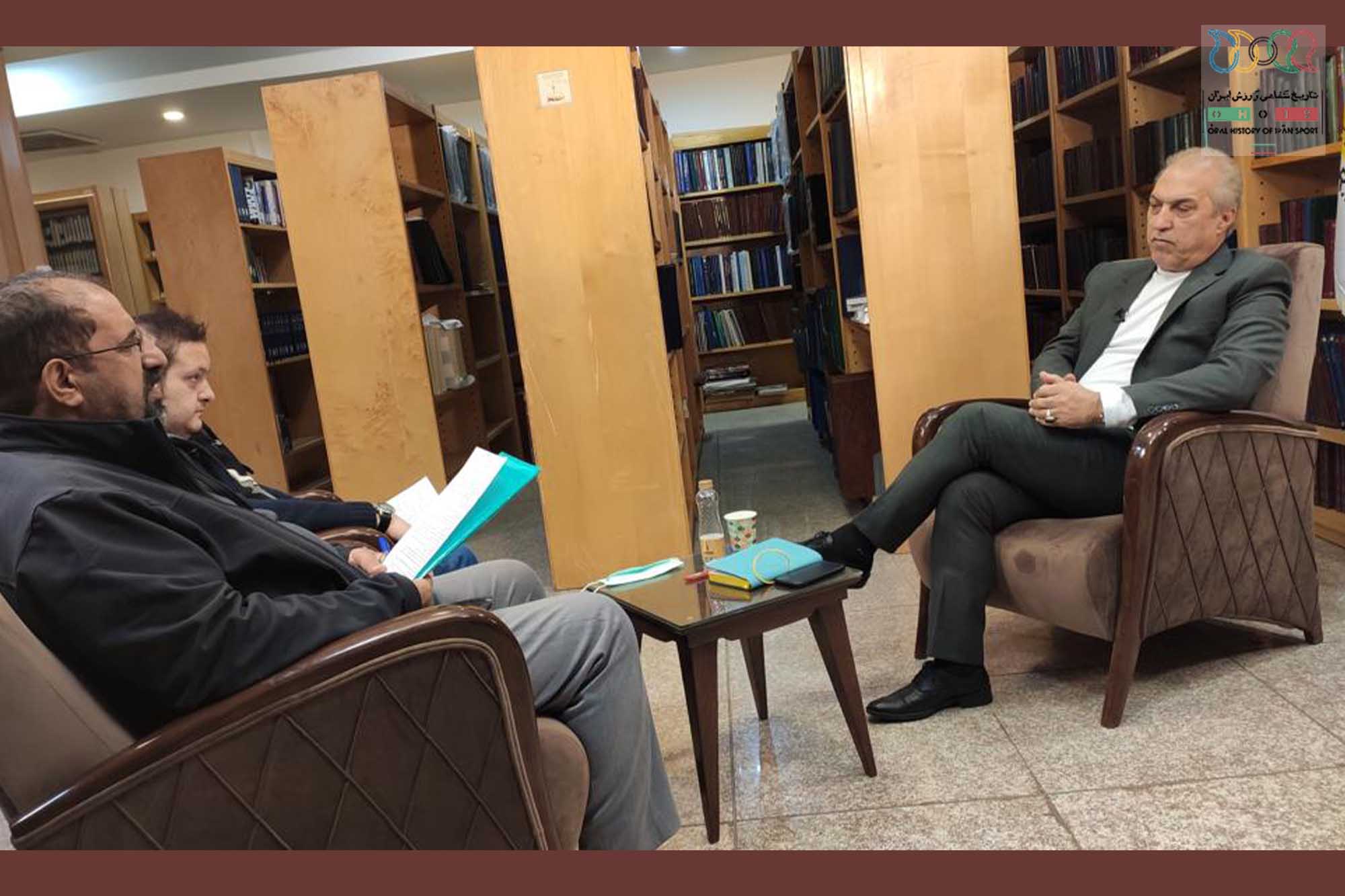 منوچهر صالحی