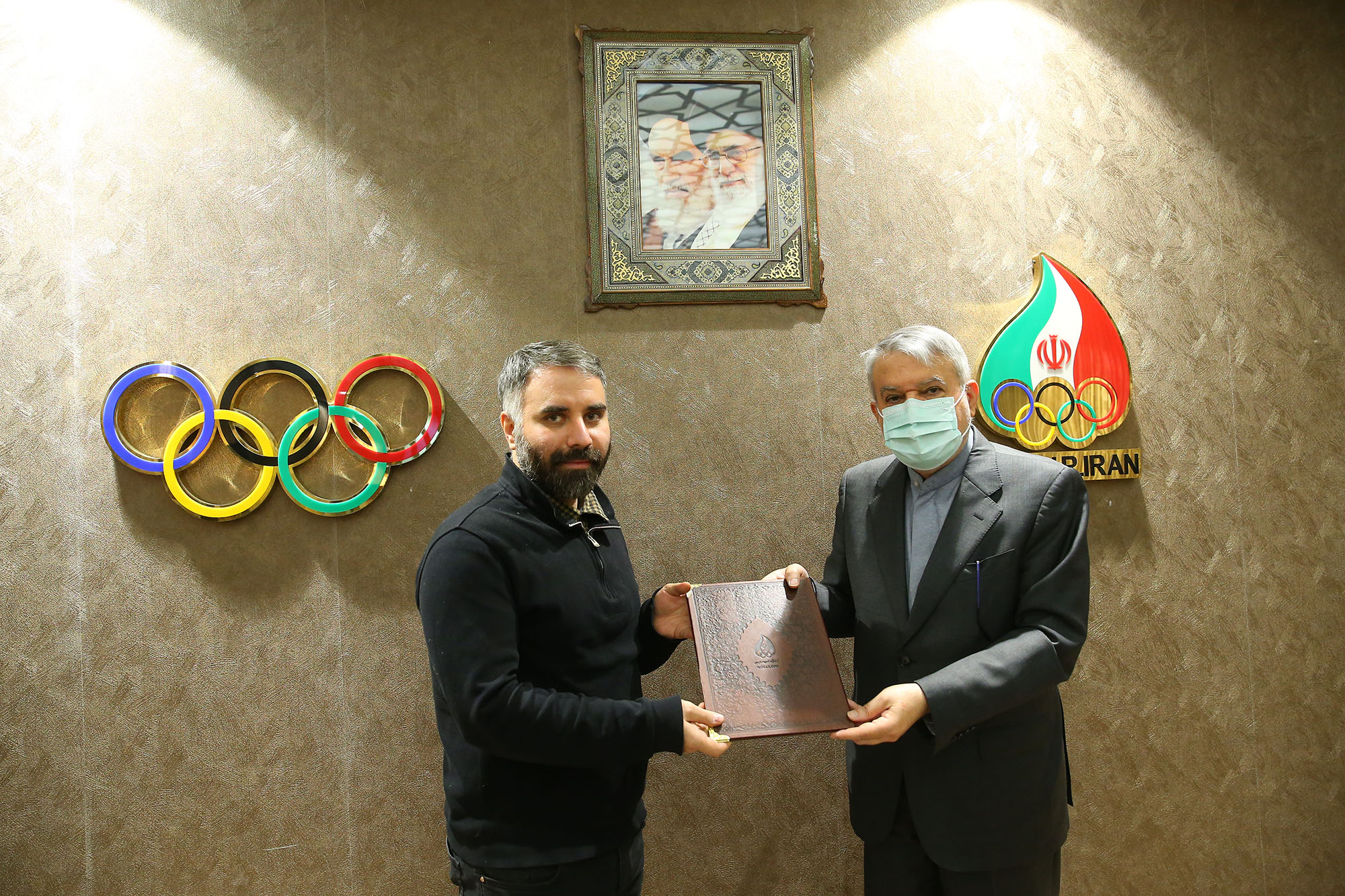 جلسه جشنواره فیلم های ورزشی 10